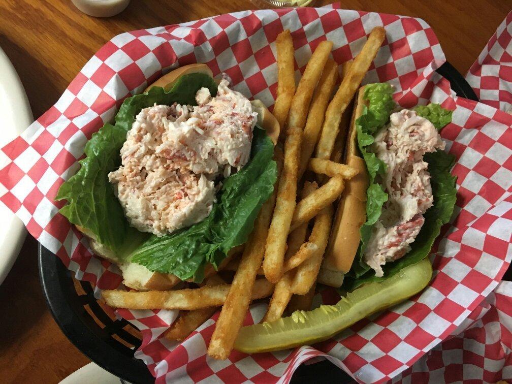 Photo by D6388AQdebbiel