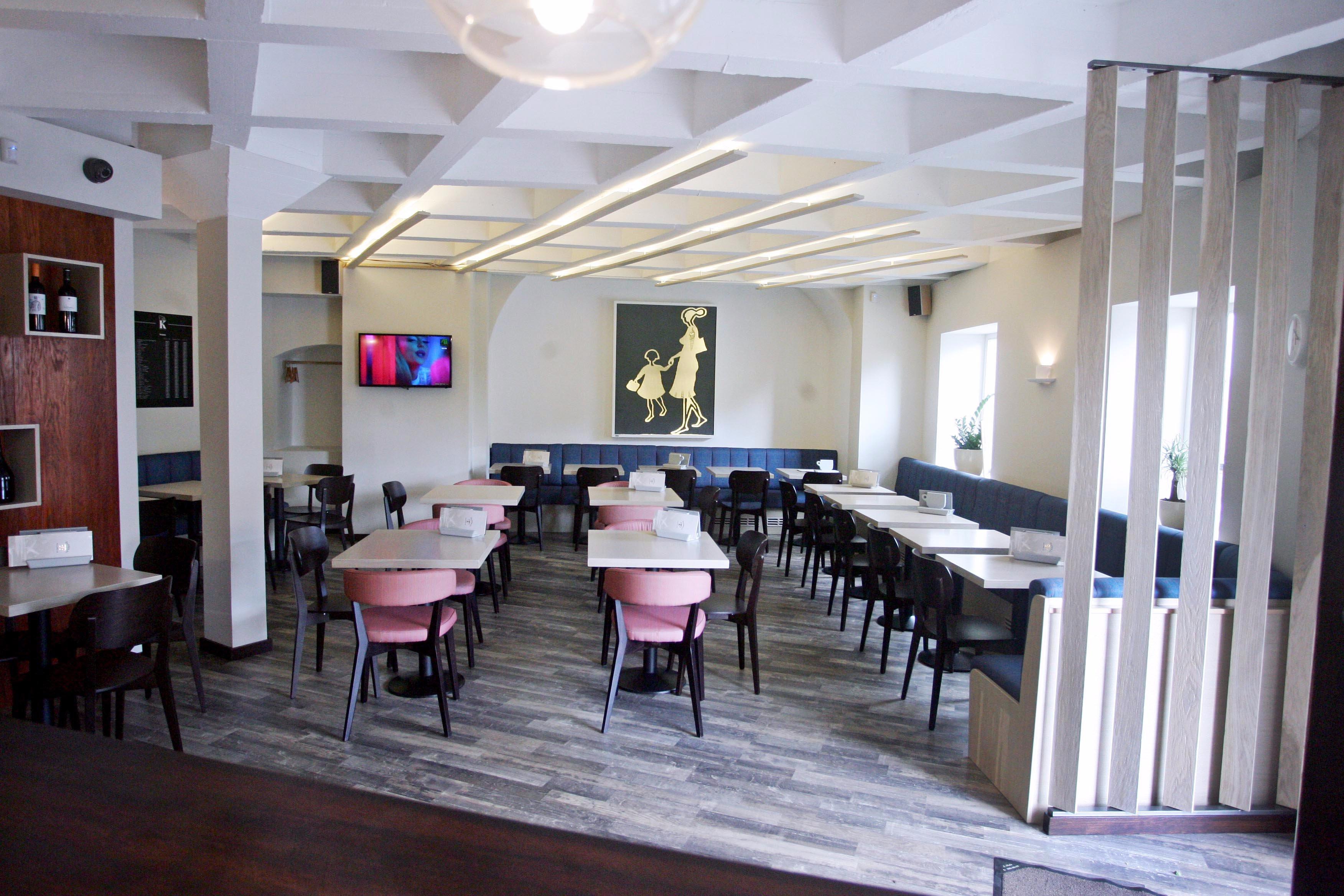 Kekfeny Restaurant and Pizzeria