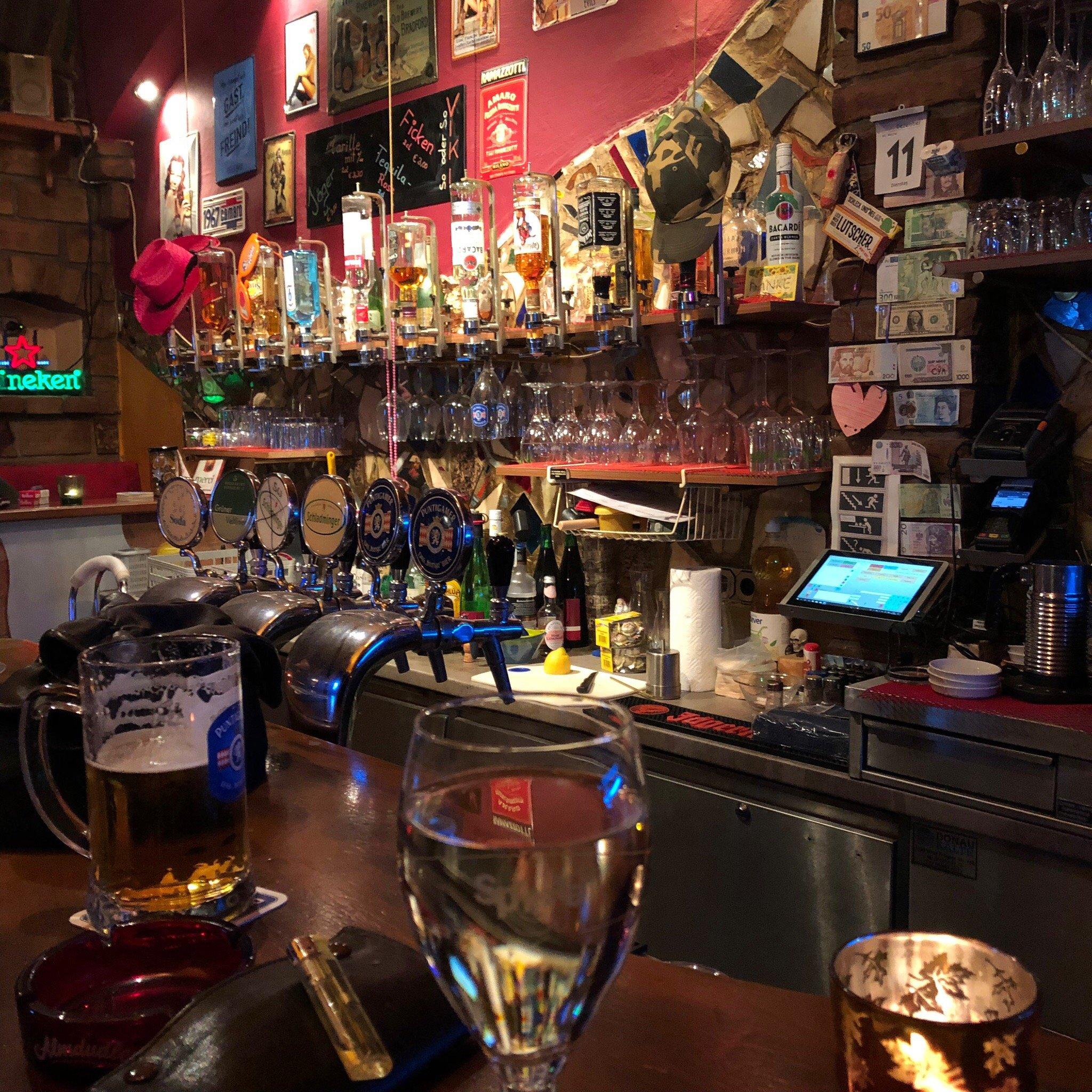 Viki's Pub so oder so