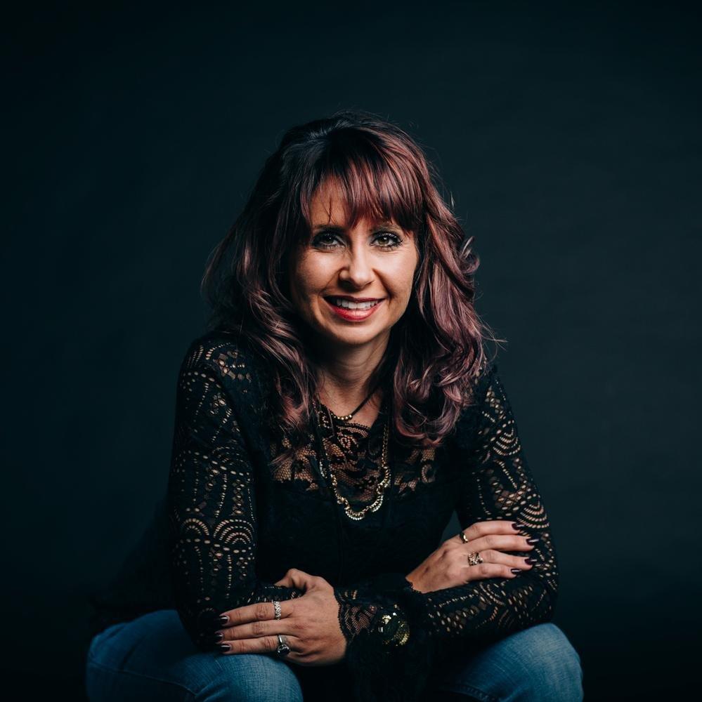 ElleBelle Photography/Telle Communications