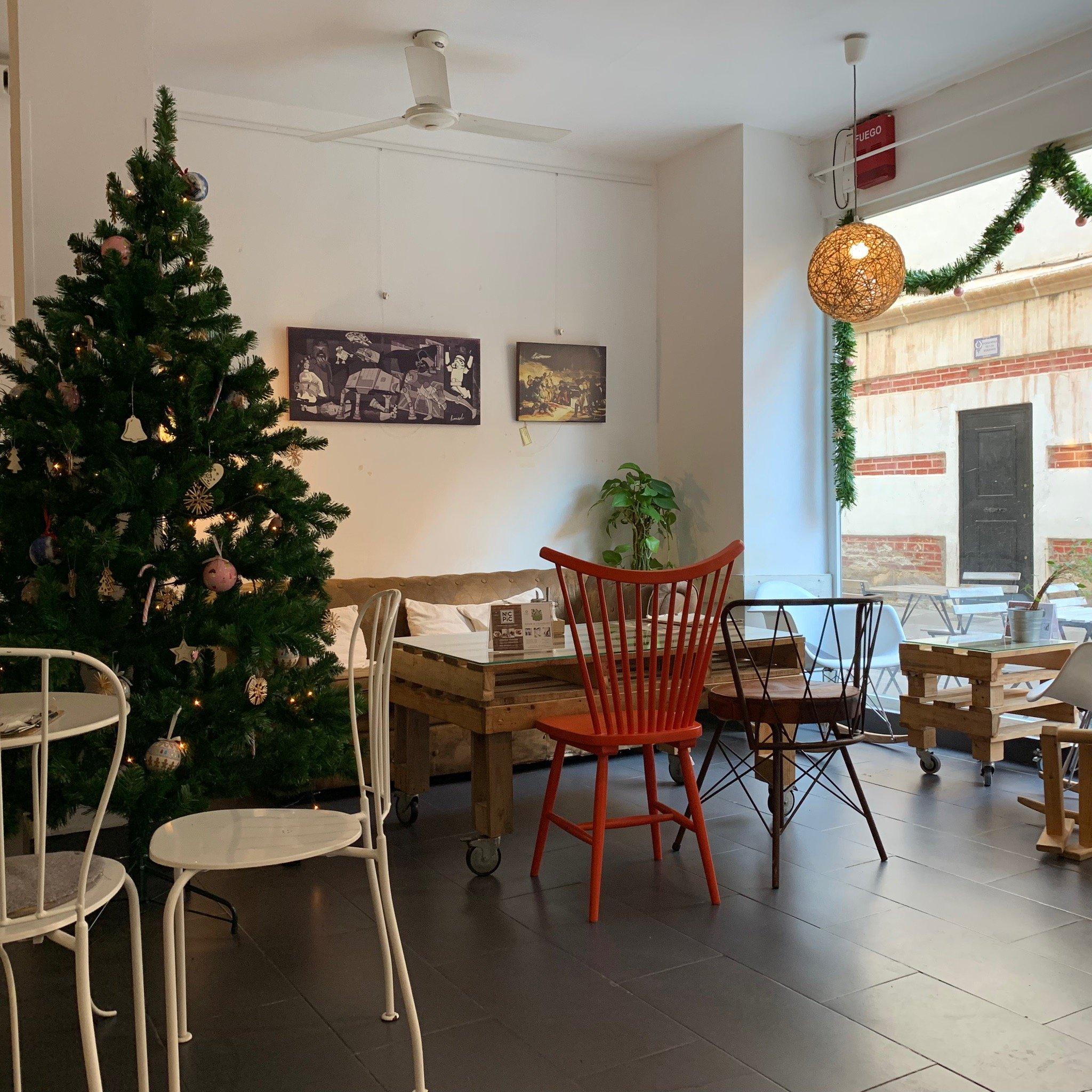 Dulces Dreams Boutique Hostel & Cafe Gallery