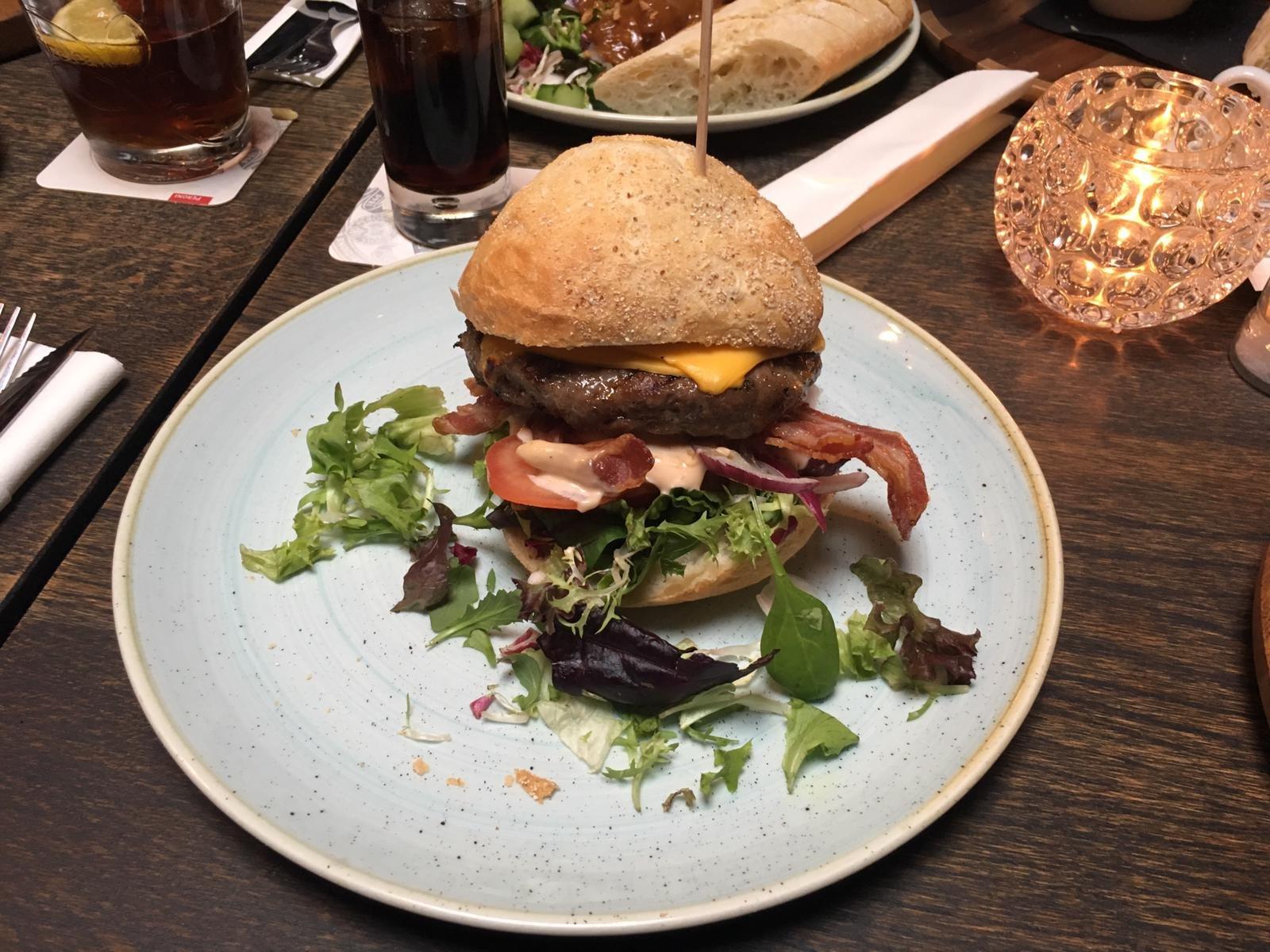 Fabels Eten & Drinken