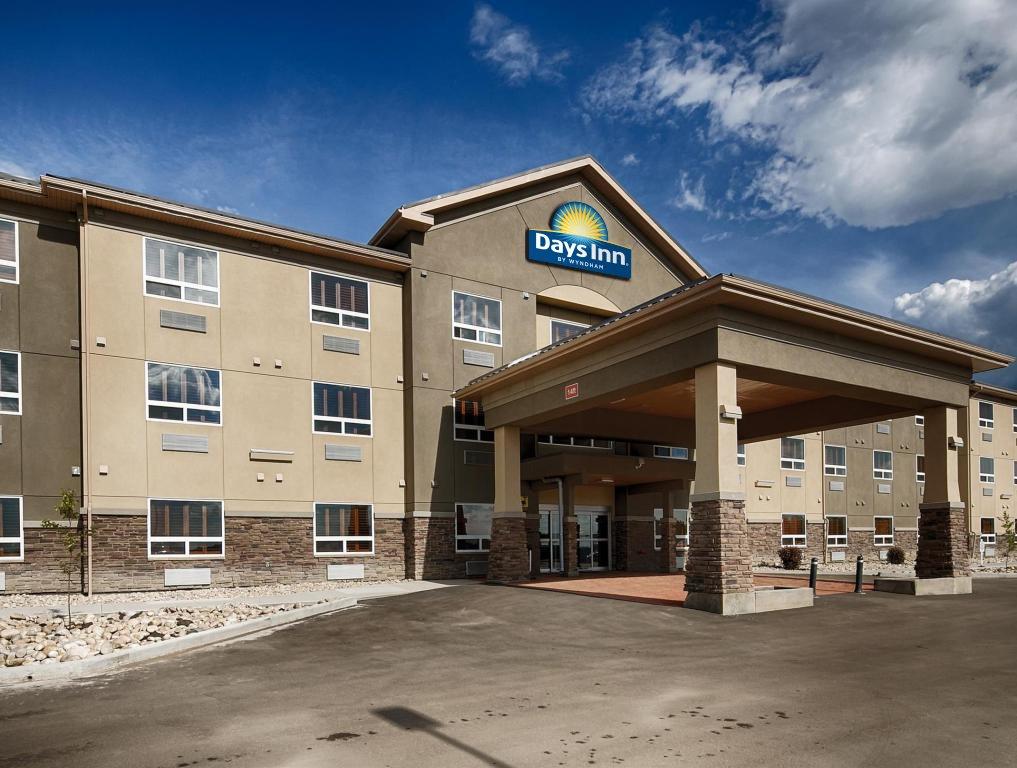 Days Inn by Wyndham Redwater