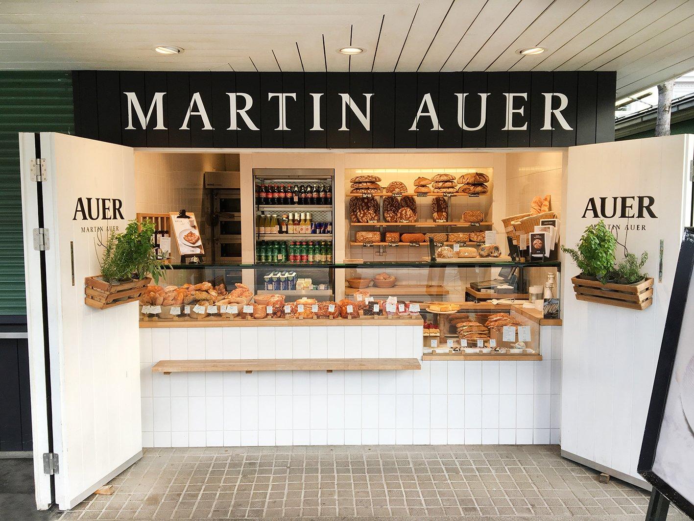 MARTIN AUER Jakominiplatz