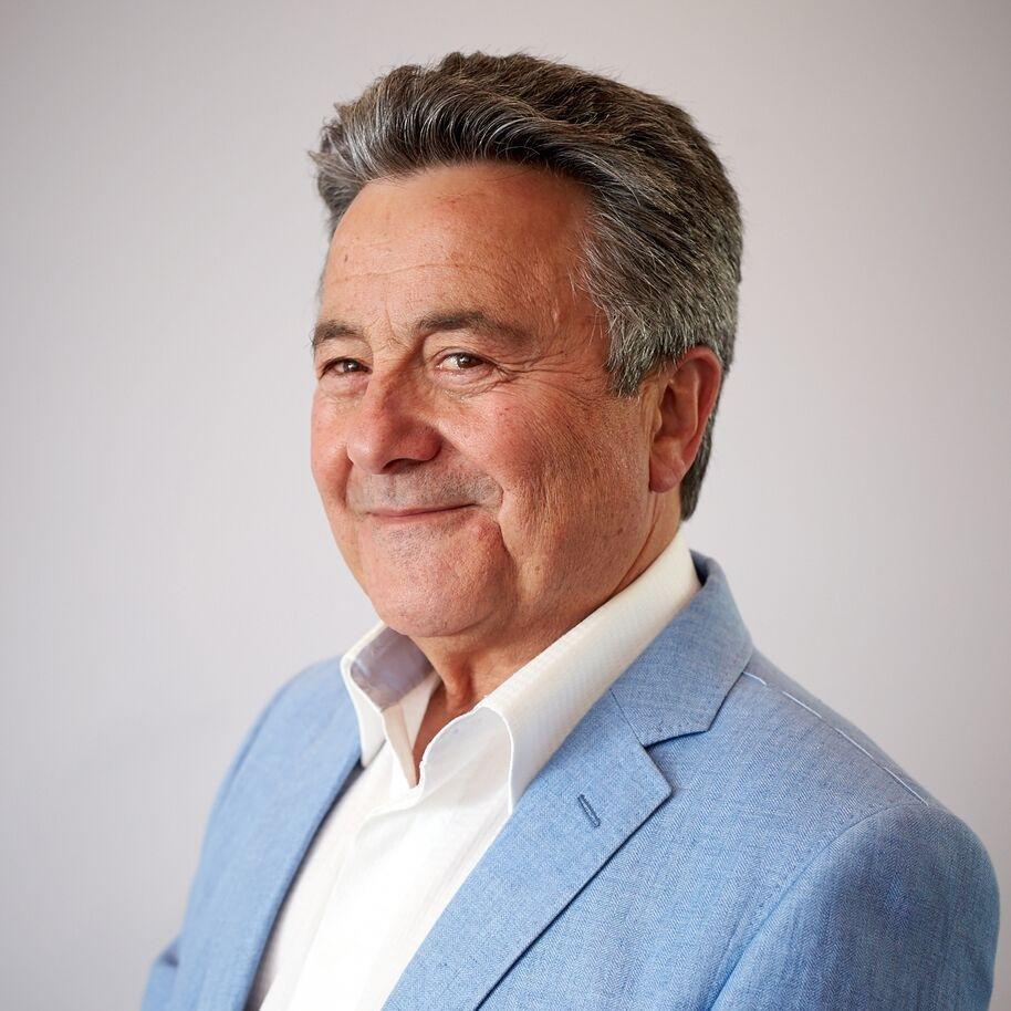 Ozz Private Tours Melbourne