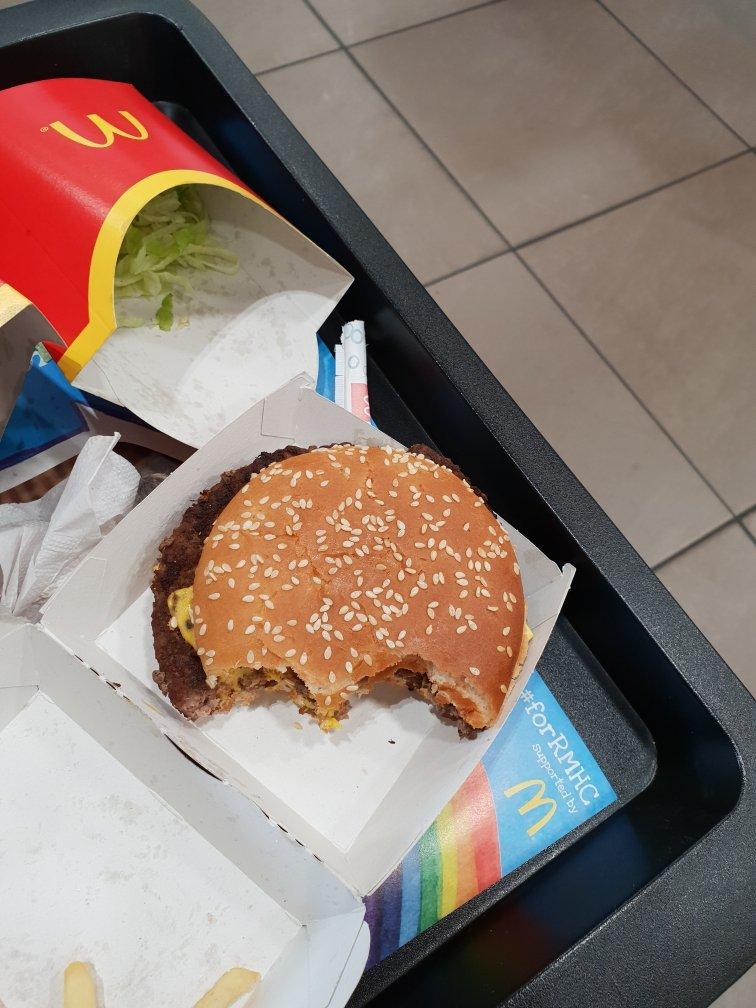 Photo by markbY432JP