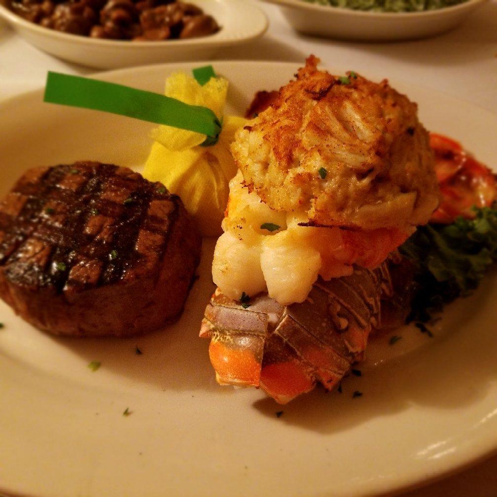 Photo by KyndallJanai