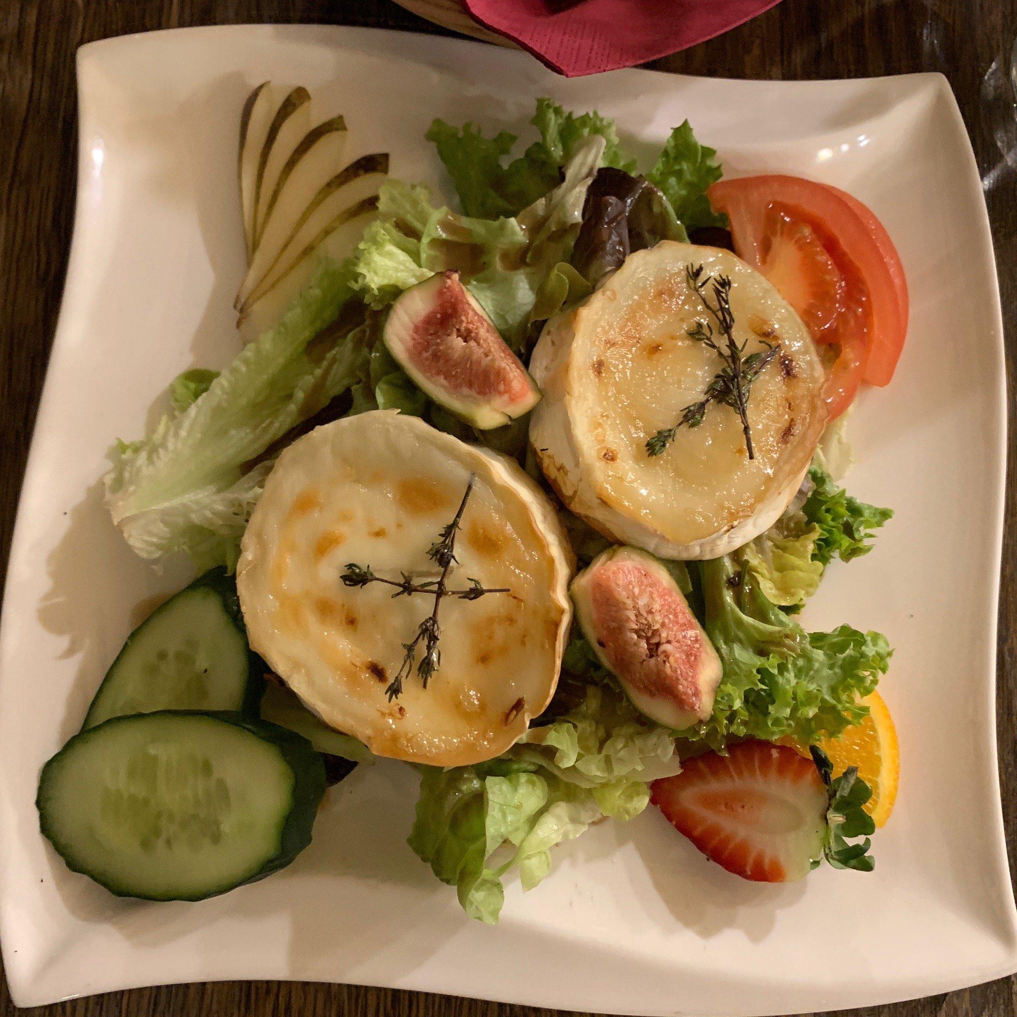 Pierre Cafe Bistro Patisserie