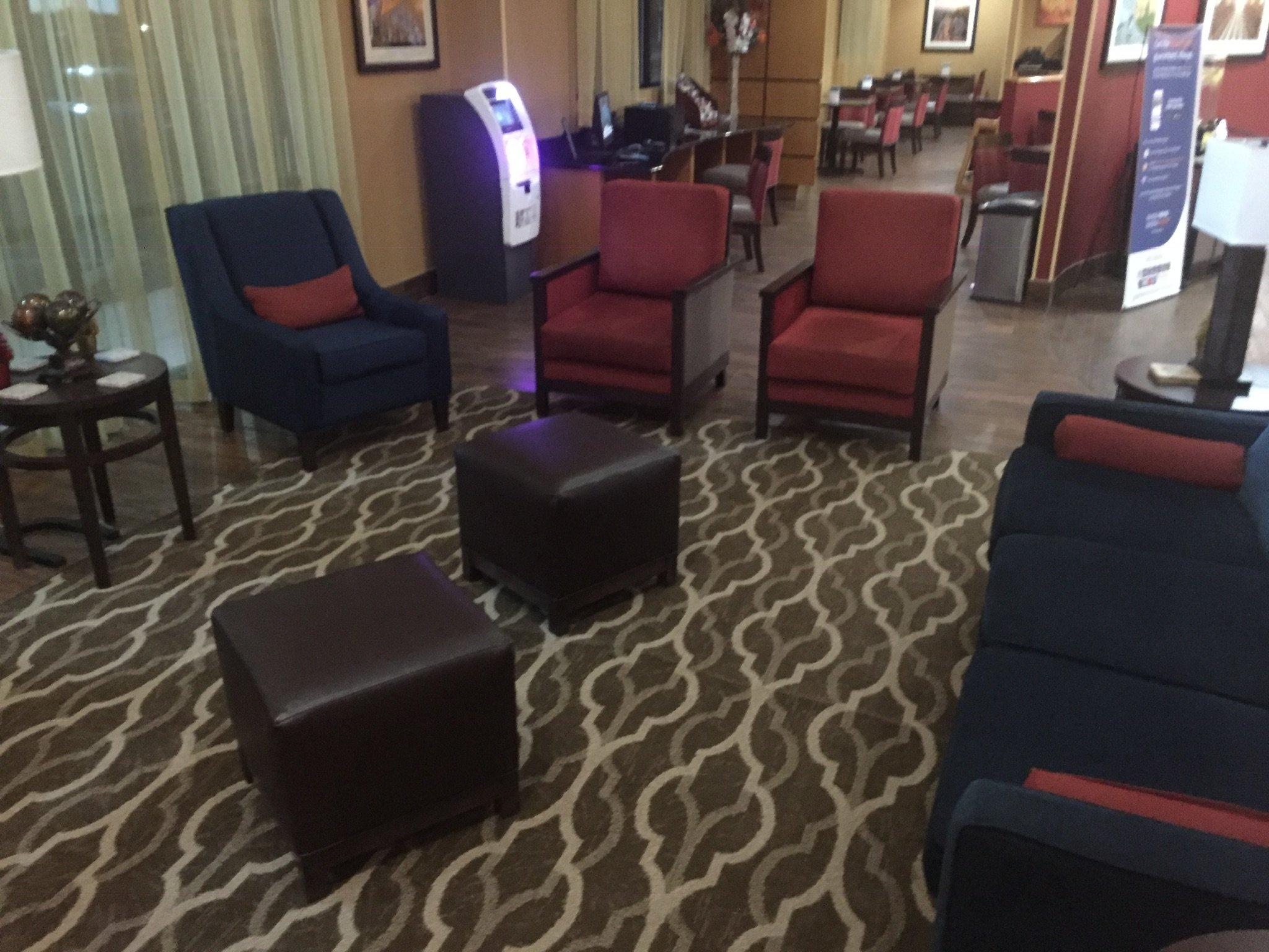 Comfort Suites Salem - Roanoke I-81