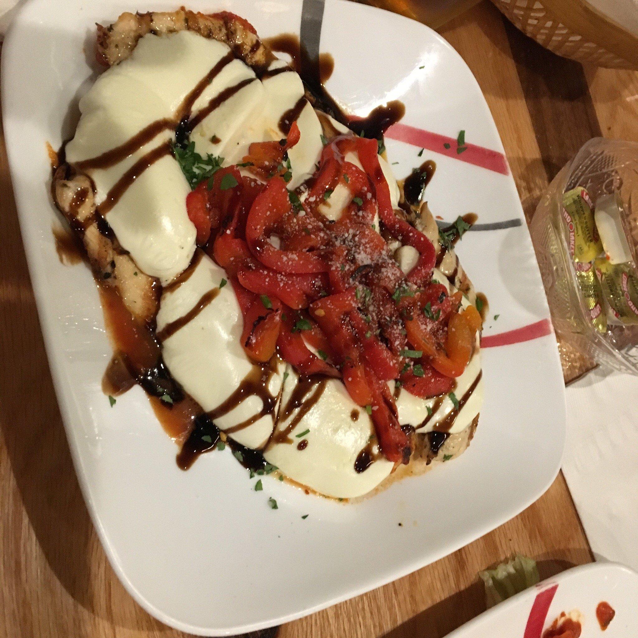 Vesuvio's Pizzeria & Family Restaurant