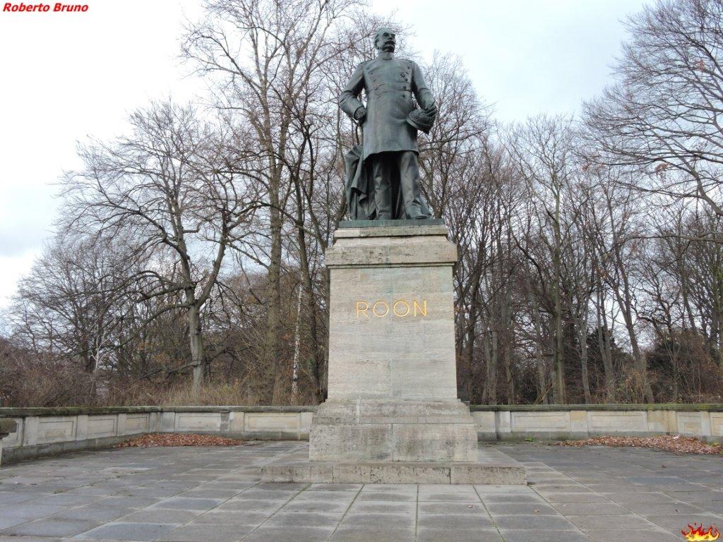 Statue of Albrecht Theodor Emil Graf von Roon