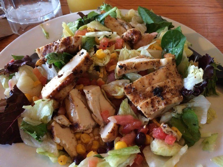 22 West Tap and Grill