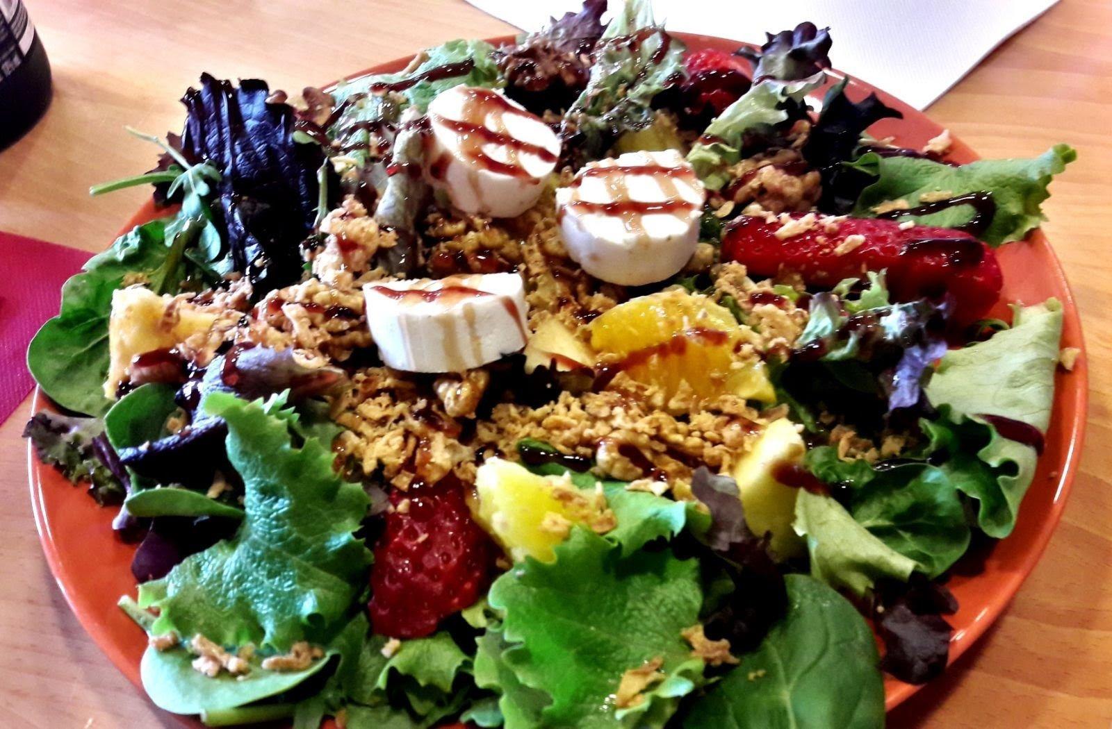 Hotel -Restaurant rural EL Cor de Prades