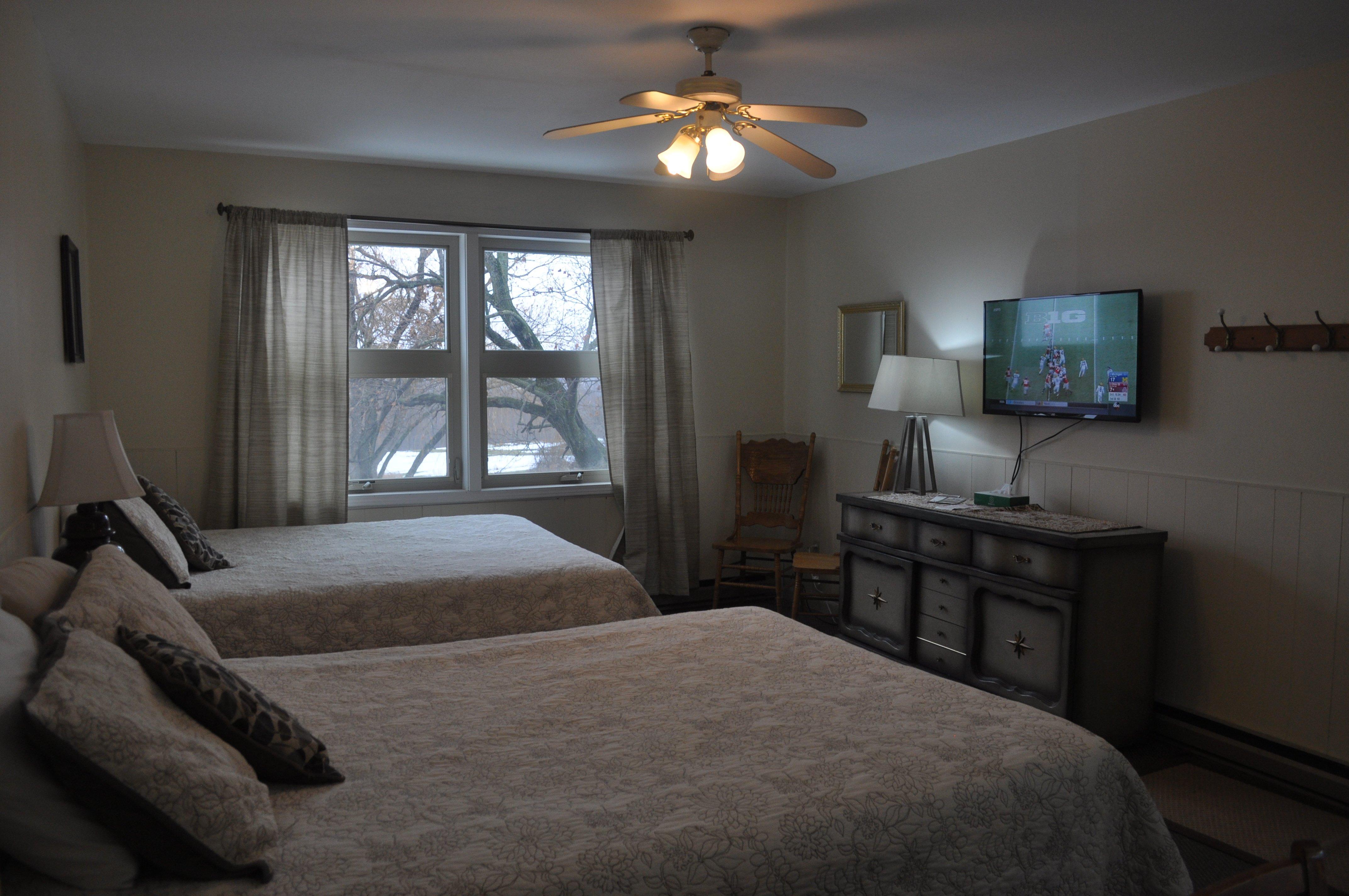 Lakewood Lodge Restaurant