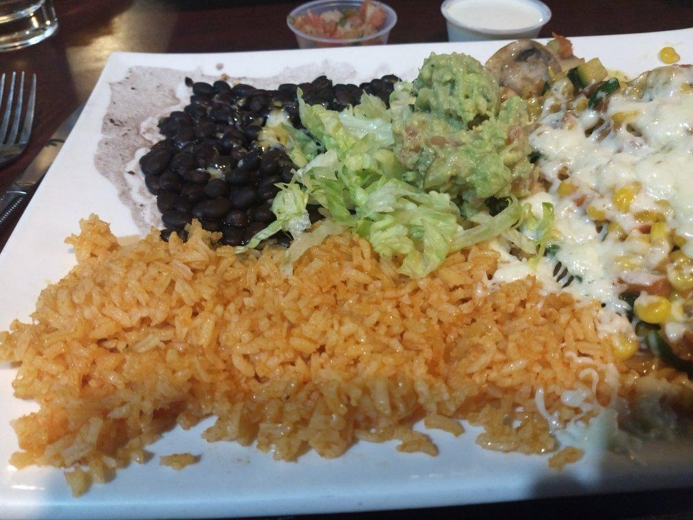 Rey Azteca Restaurant-Bar