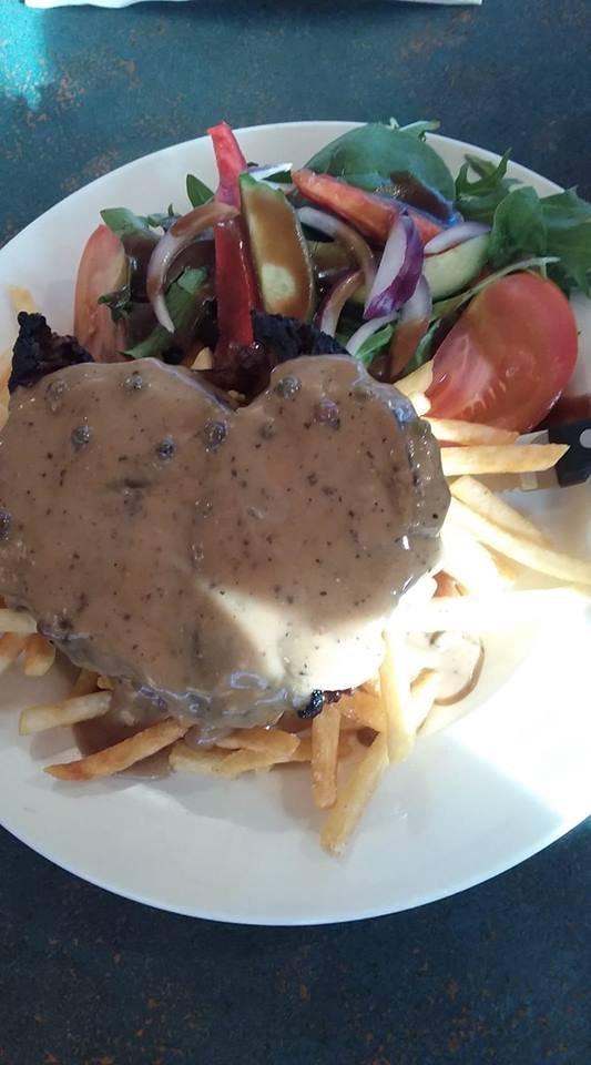 Bridport Hotel Sports Bar