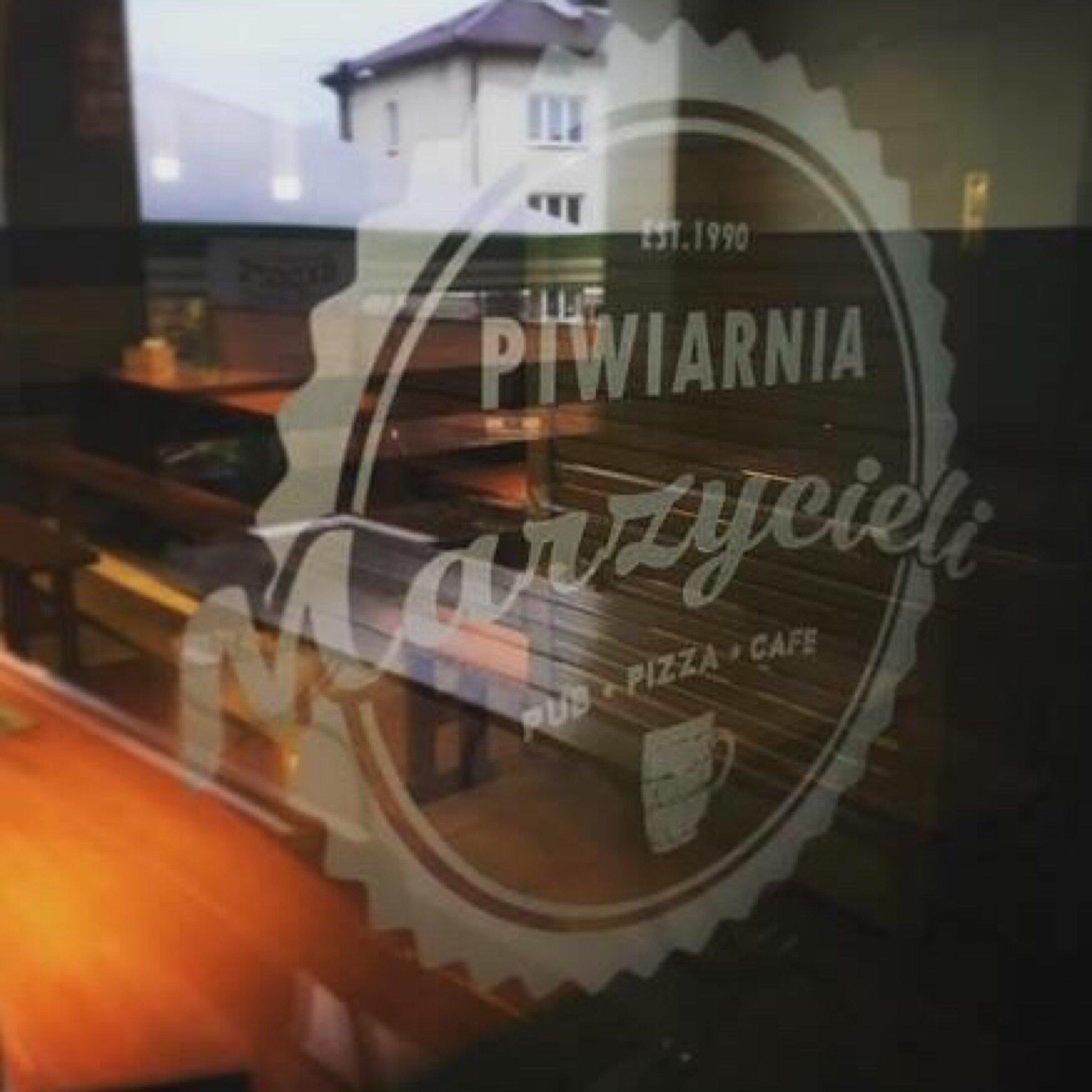 Piwiarnia Marzycieli Pub Pizza Cafe