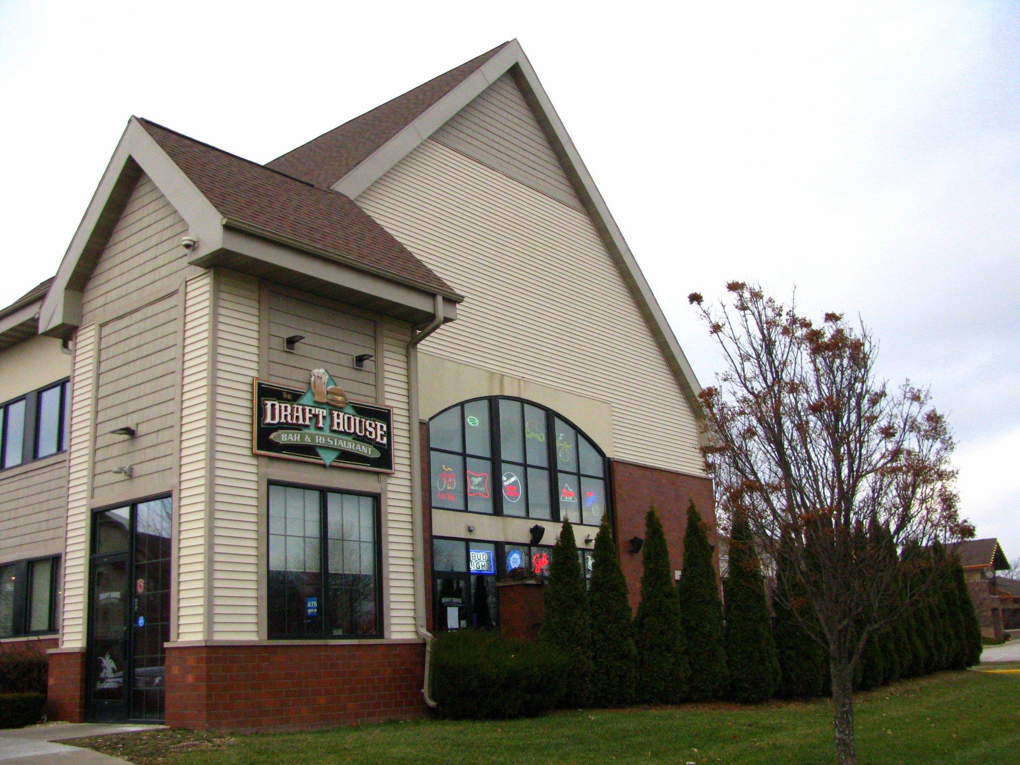 Draft House Bar & Restaurant