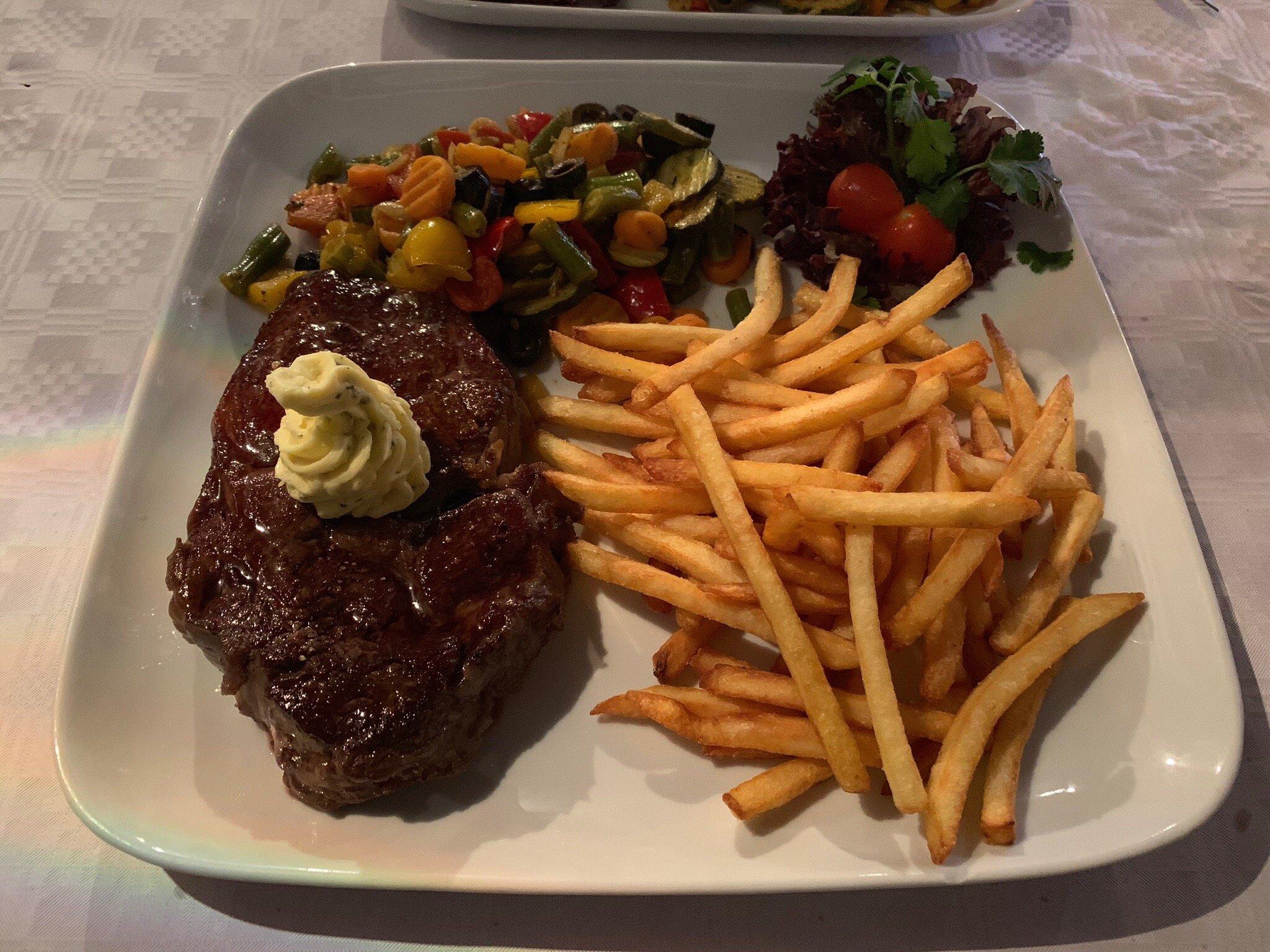 Cafe Bistro Bar Atlantico