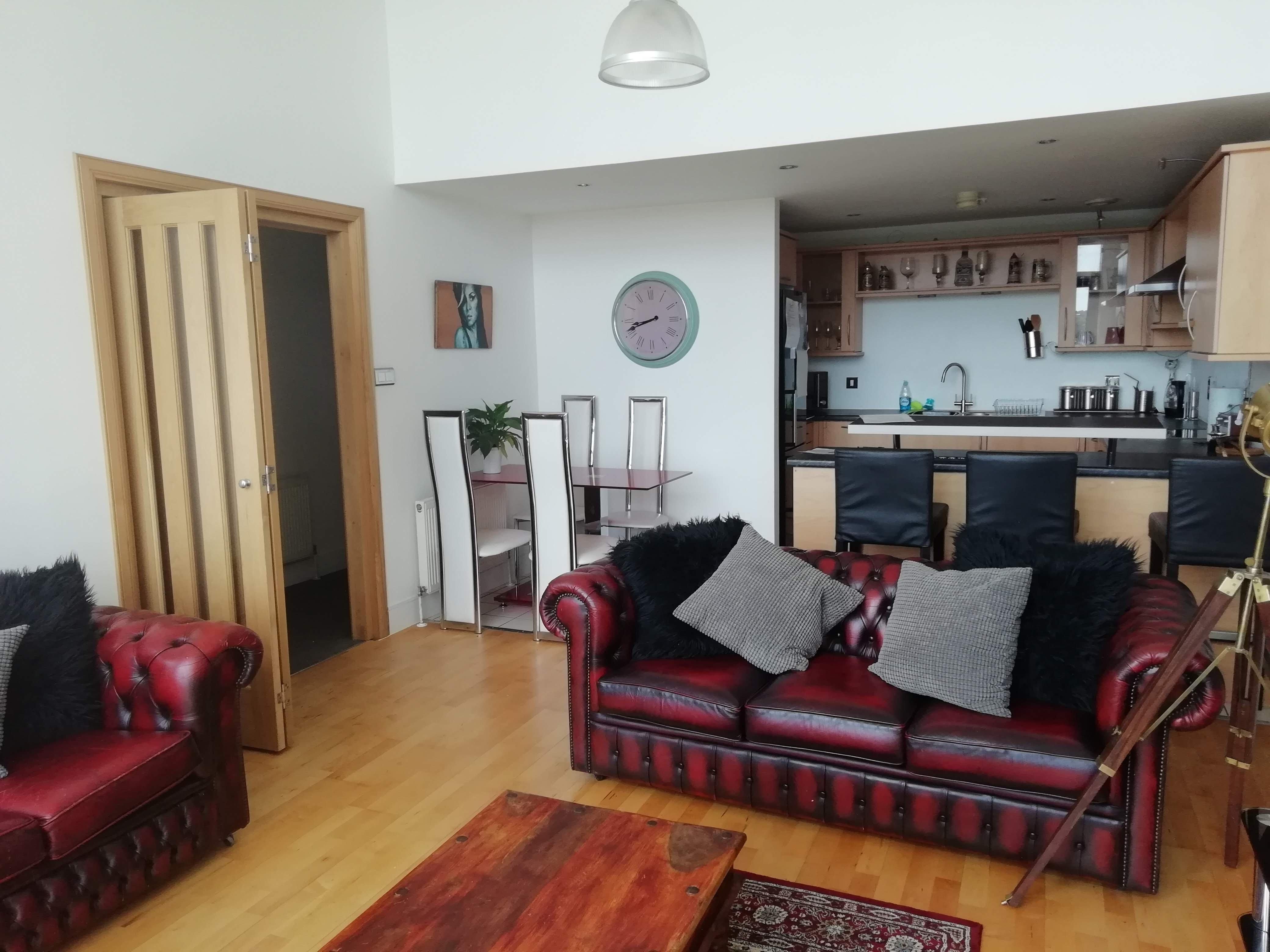 Purple Thistle Rooms