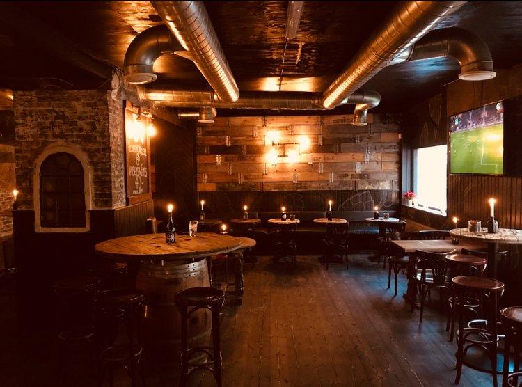 Photo by tomfieldsend