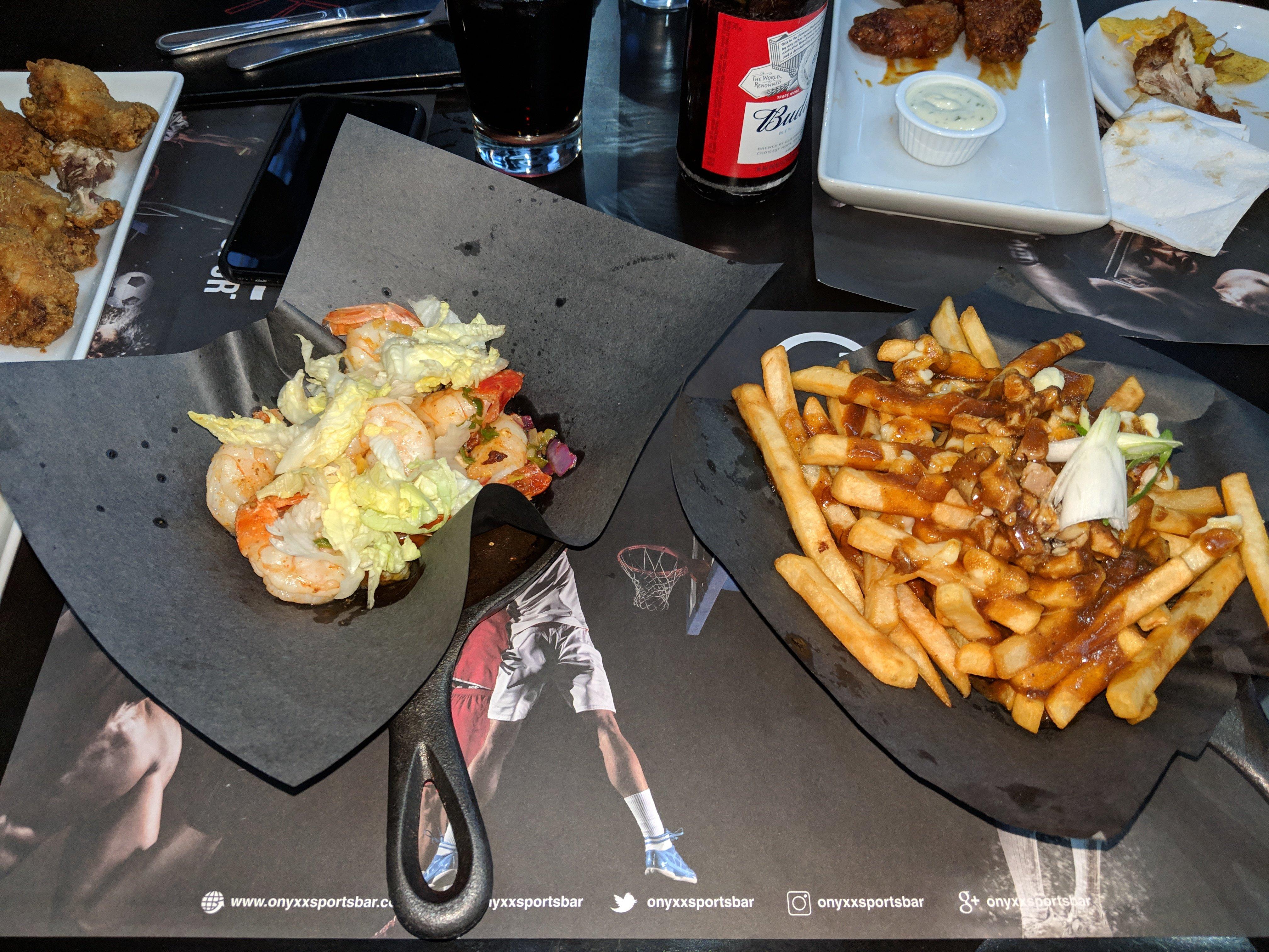 Onyxx Sports Bar & Grill