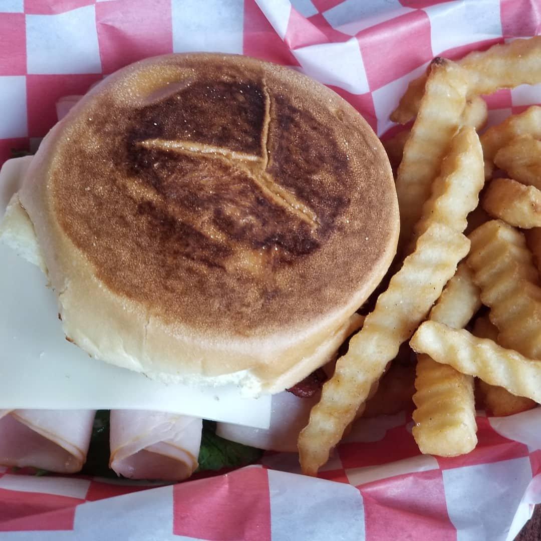 Billy Bob's Hamburgers-Castroville