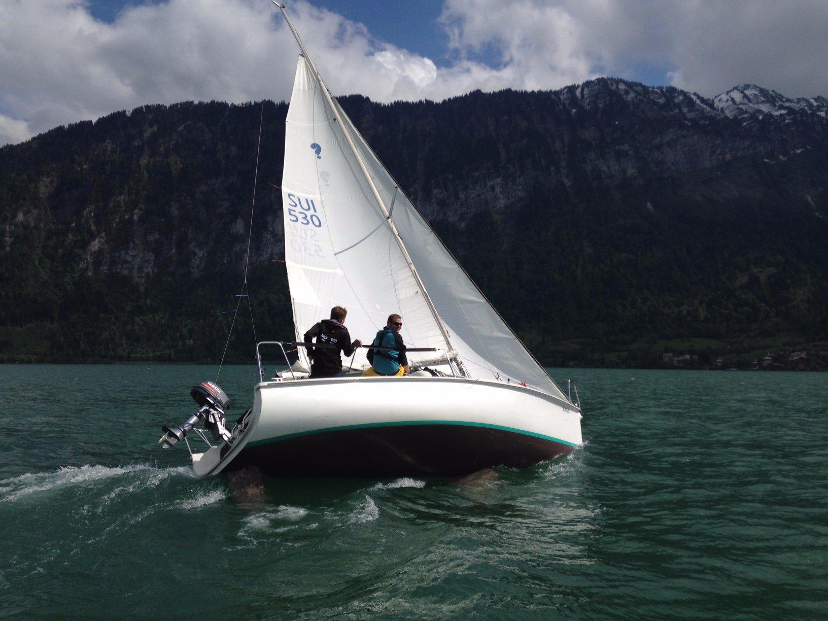 Segelschule Neuhaus-Thunersee