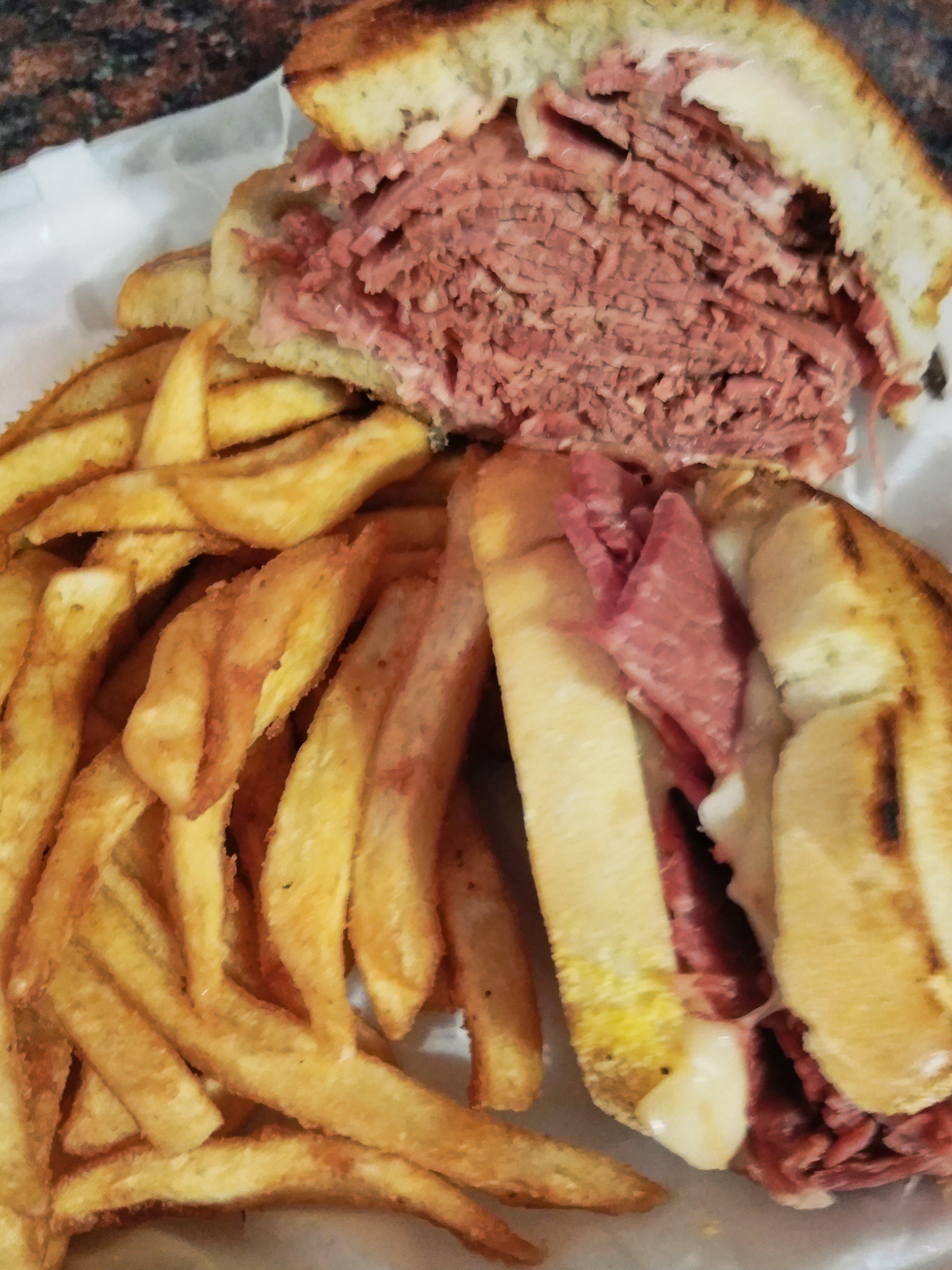 Tonys Deli Restaurant