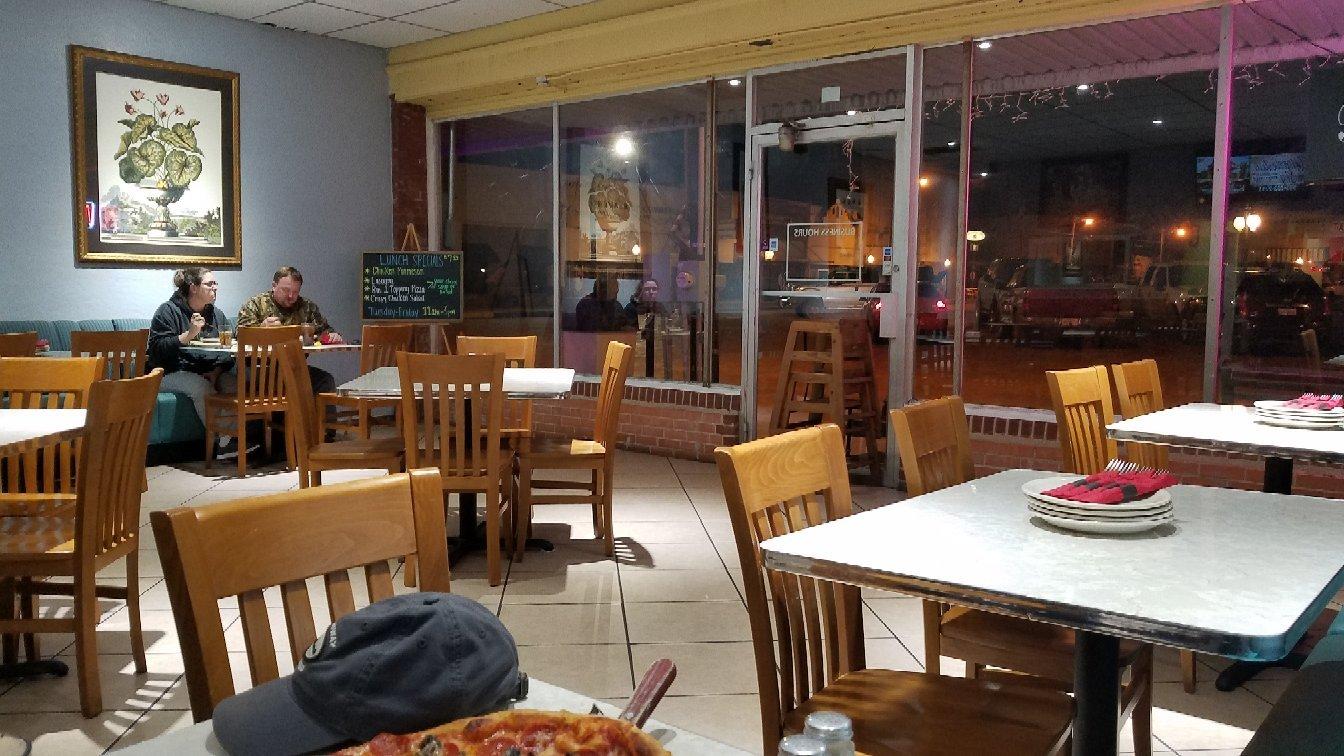 La Pietra Woodfired Pizza