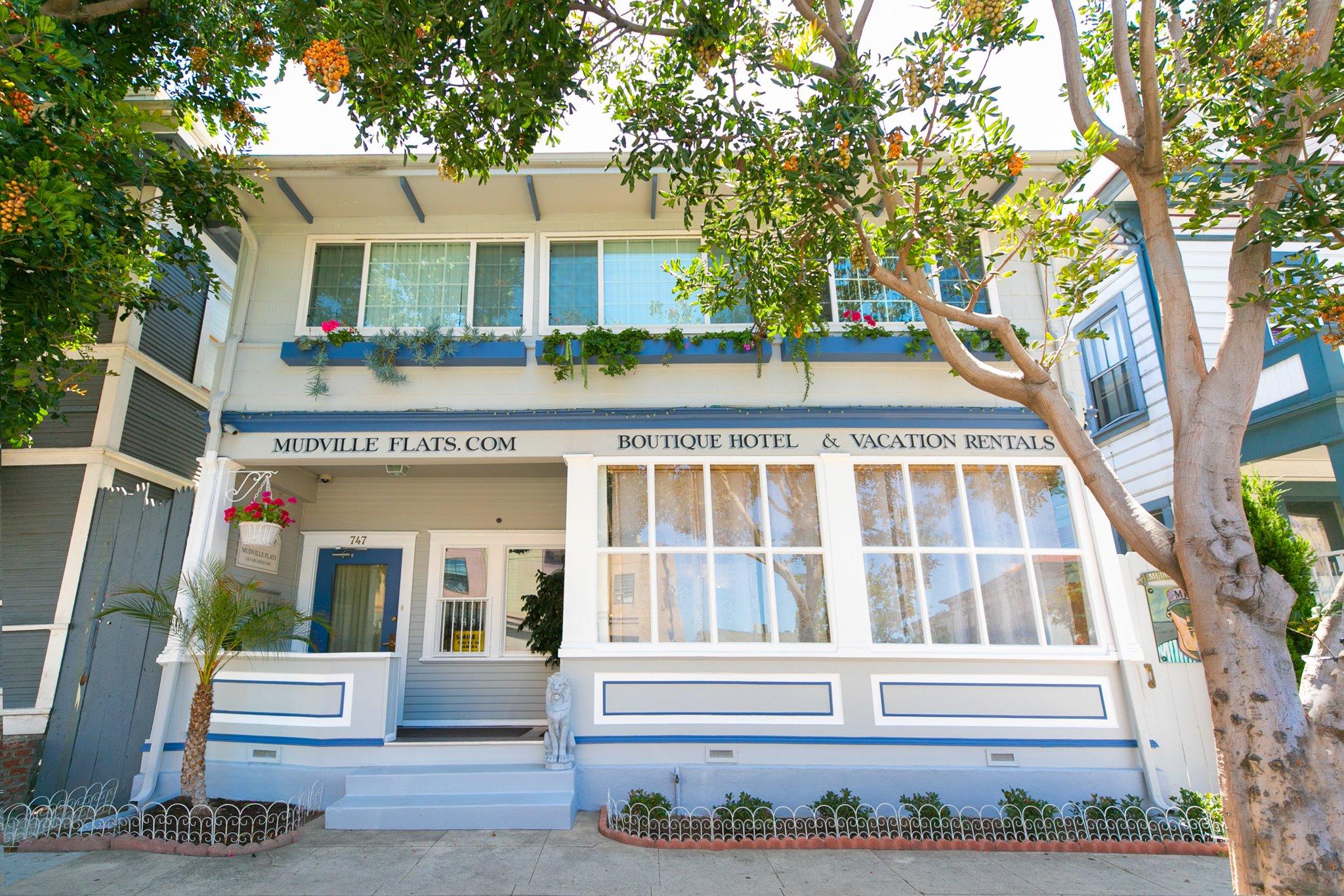 Mudville Flats Boutique Hotel