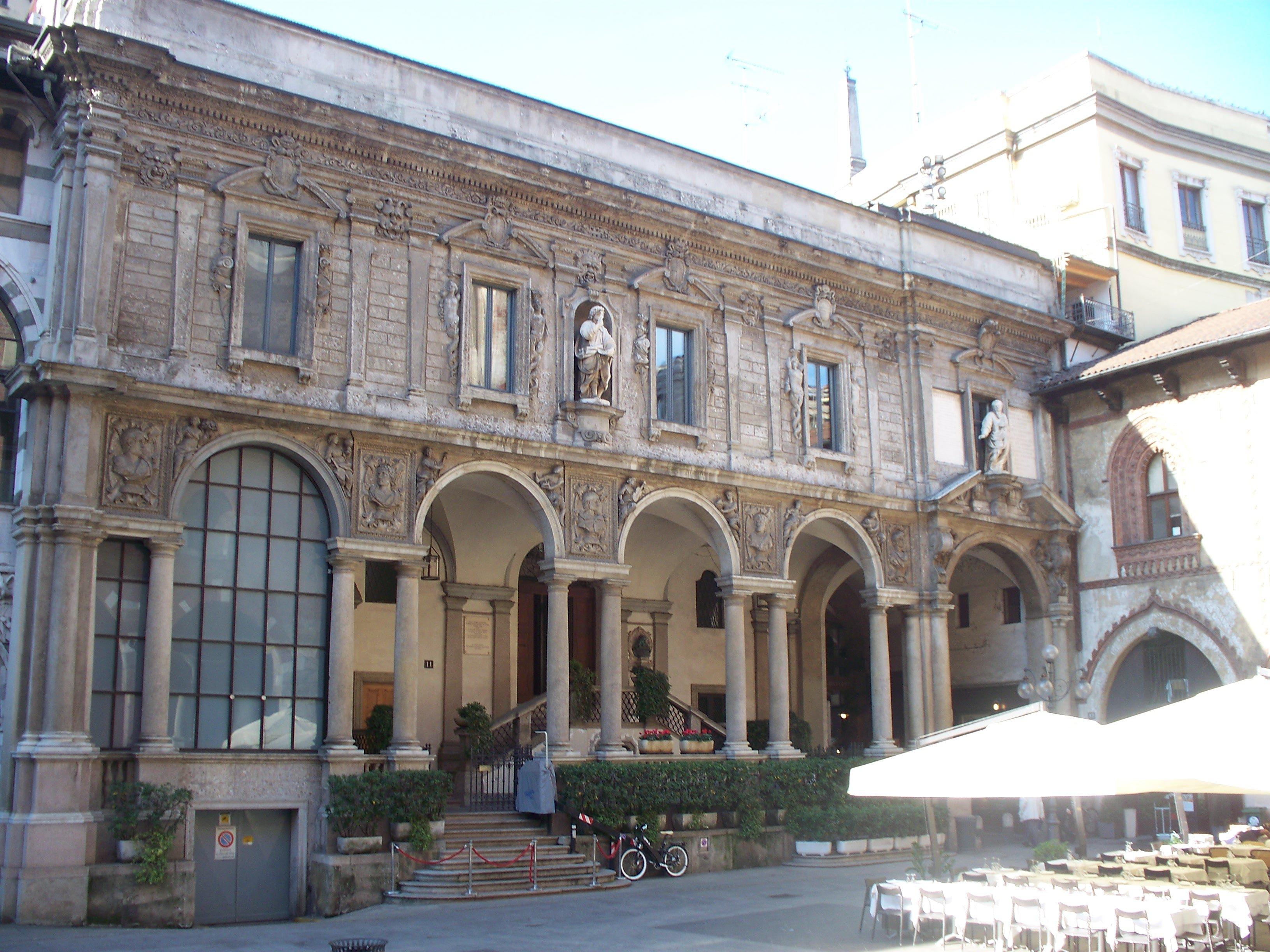 Palazzo delle Scuole Palatine