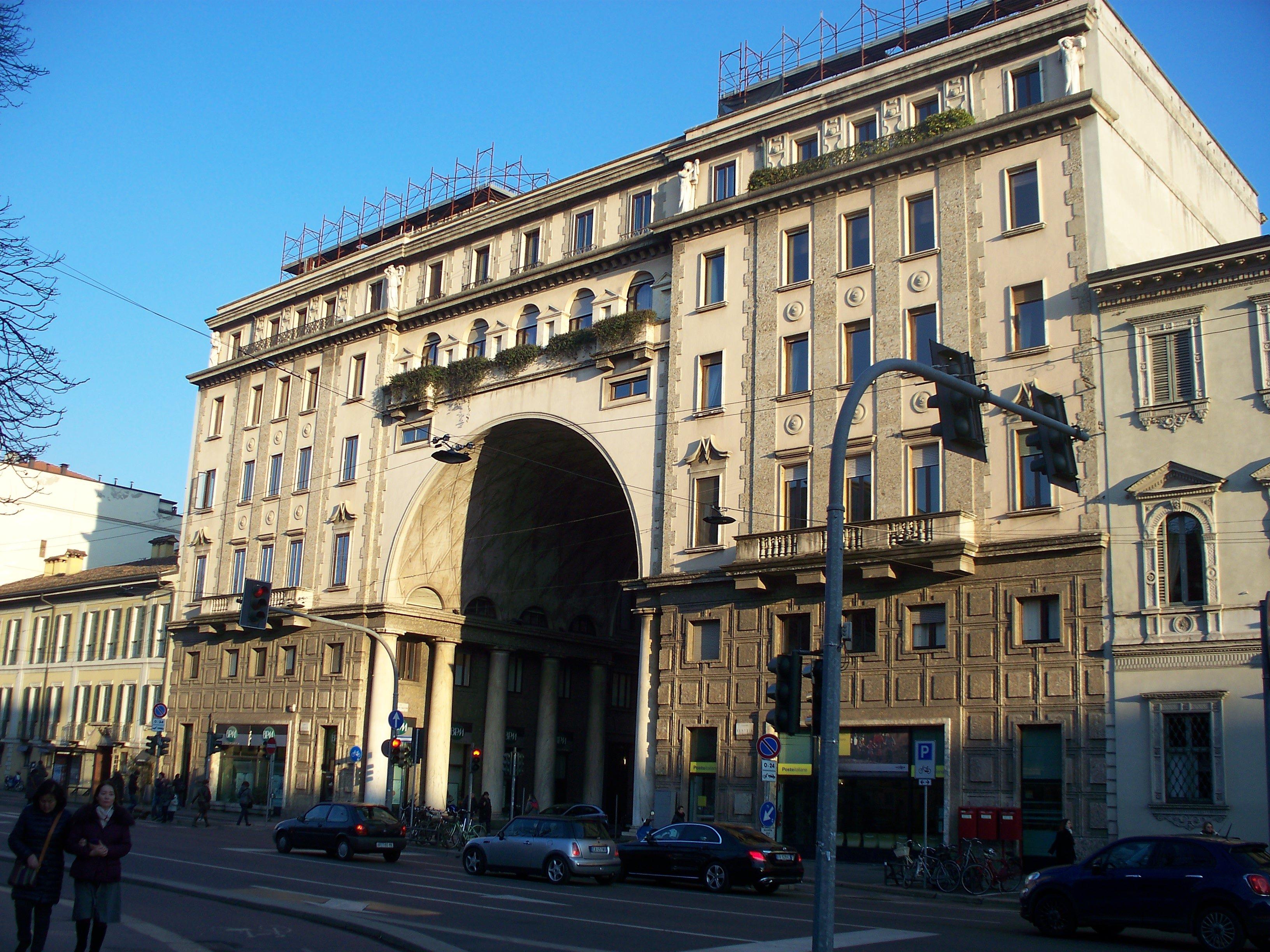 Palazzo della Societa Buonarroti-Carpaccio-Giotto