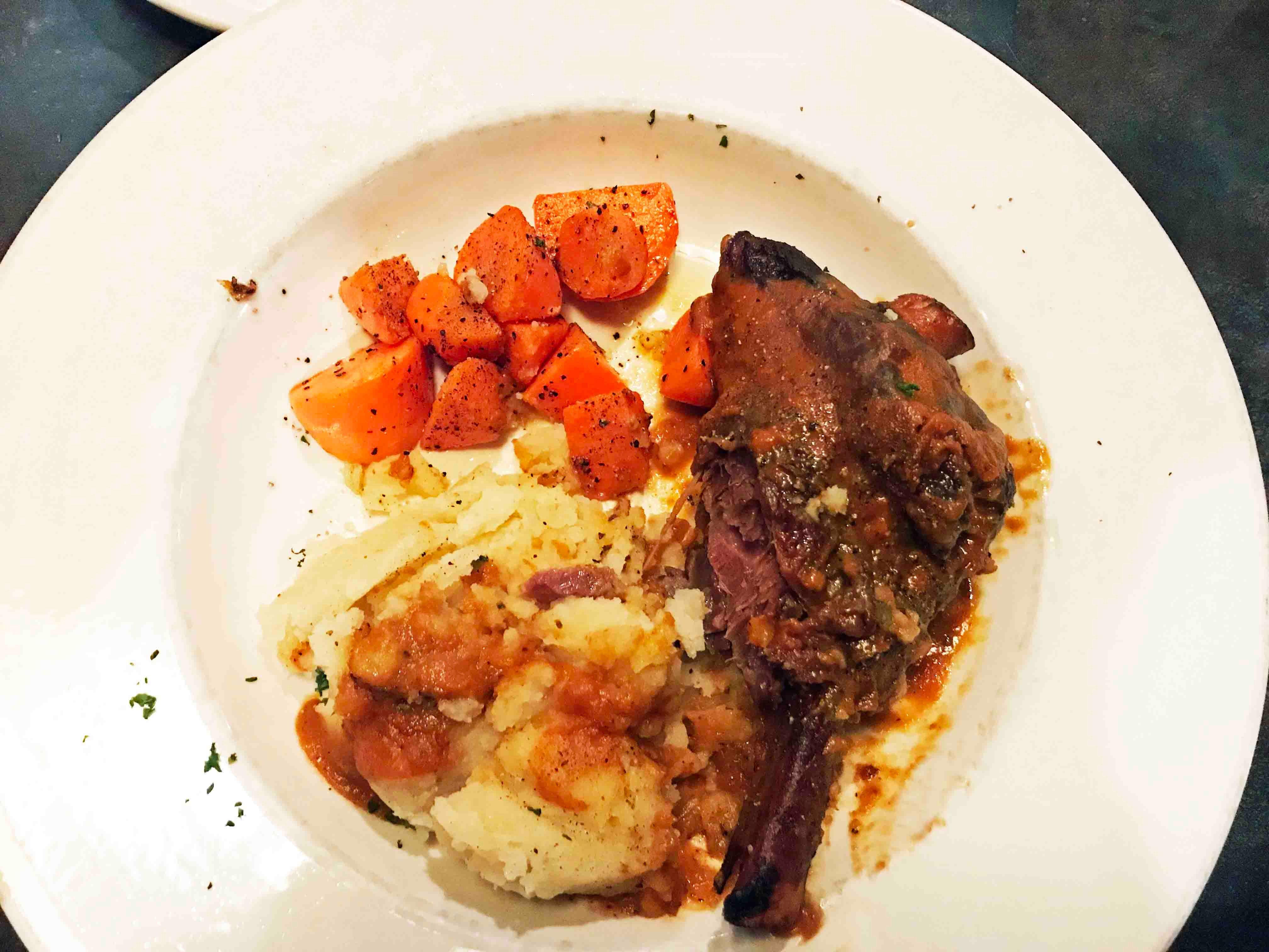 Duggans Boundary Irish Pub