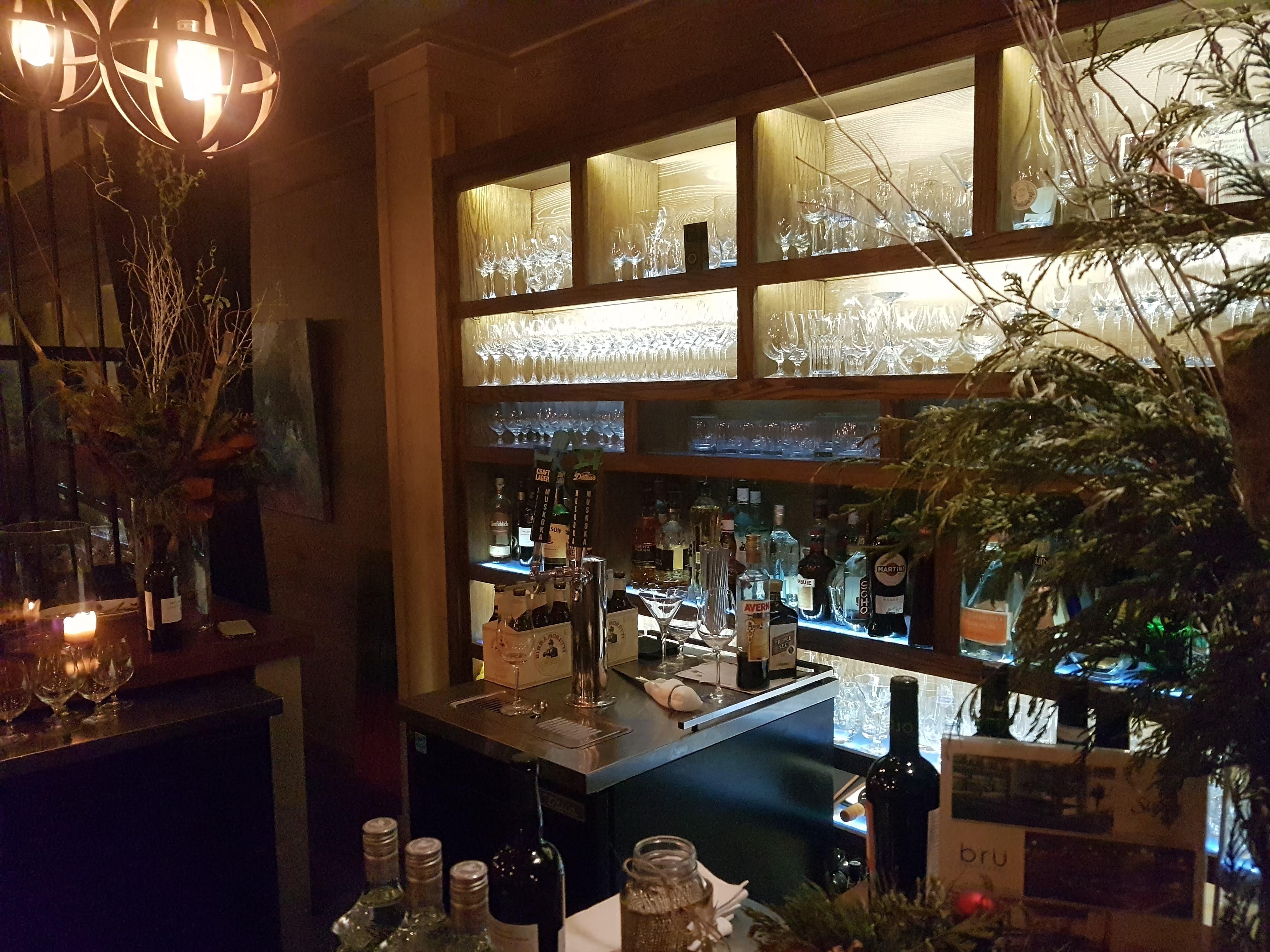 Ce Soir Brasserie + Bar