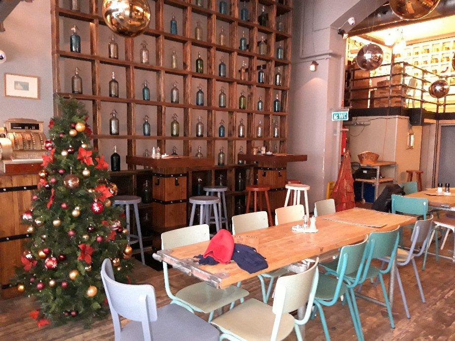 Photo by LUXURYNOMAD_1966-