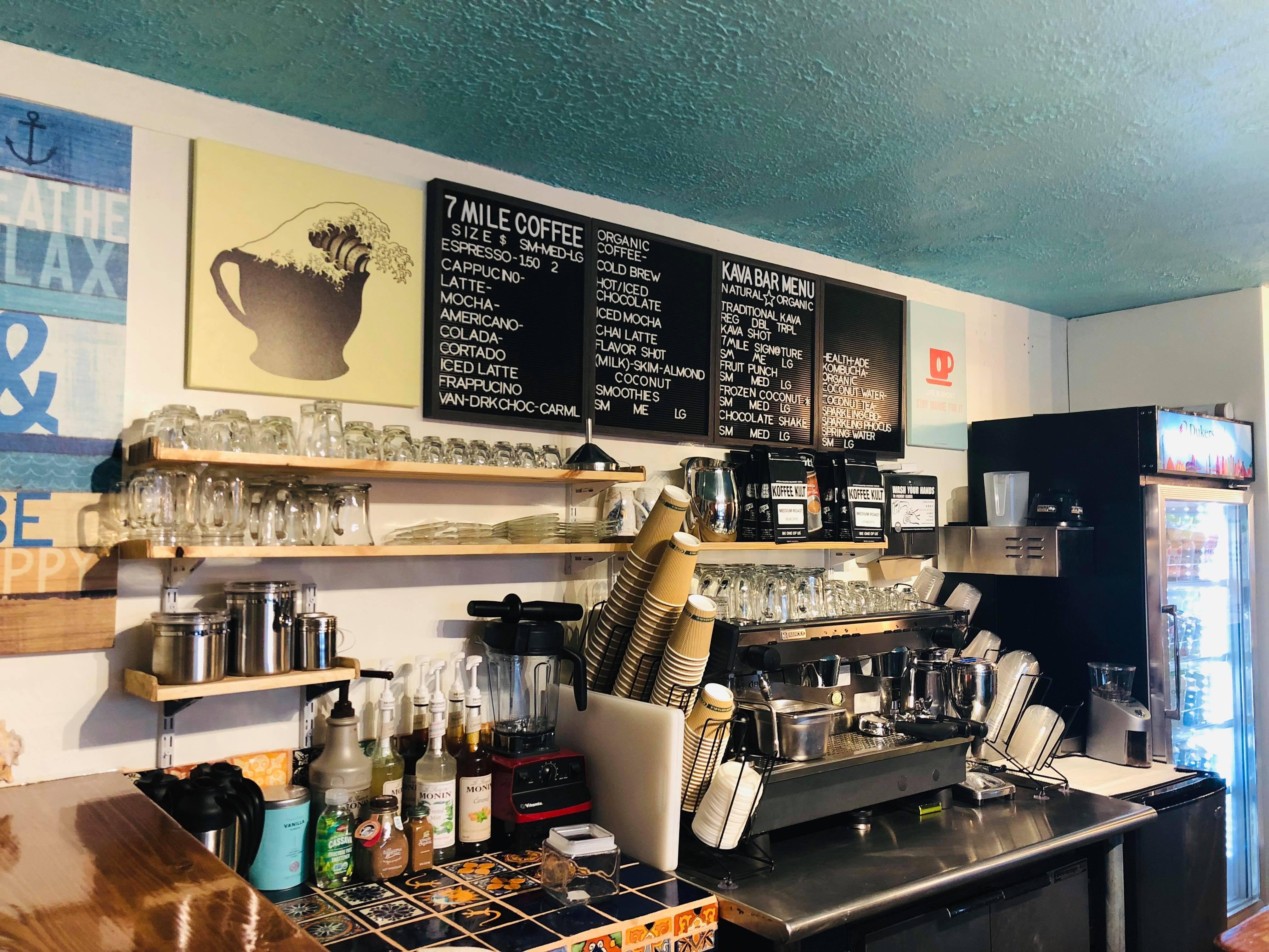 7 Mile Vapor Shop Cafe & Kava Bar