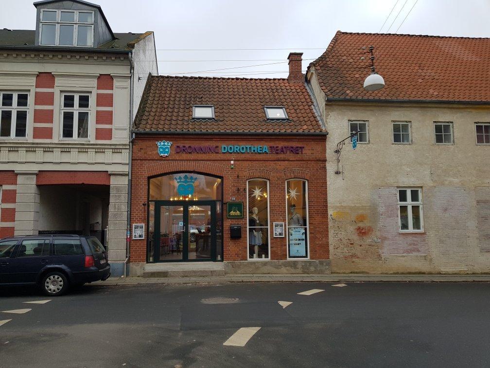 Dronning Dorothea Teatret