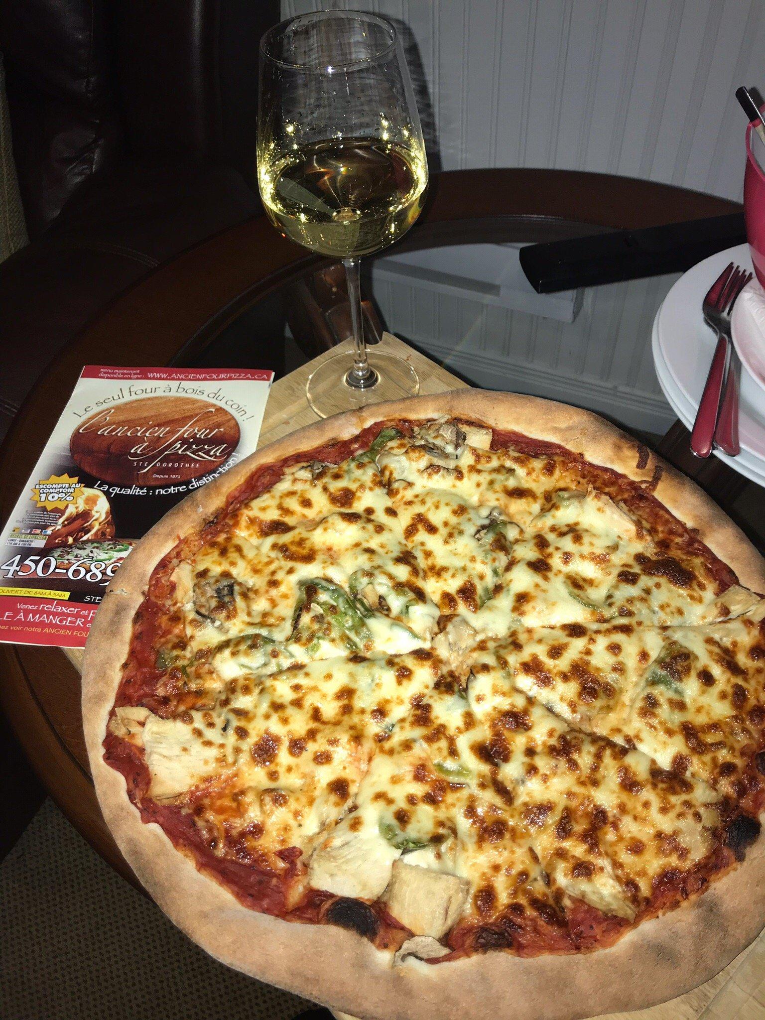 L'Ancien four a pizza