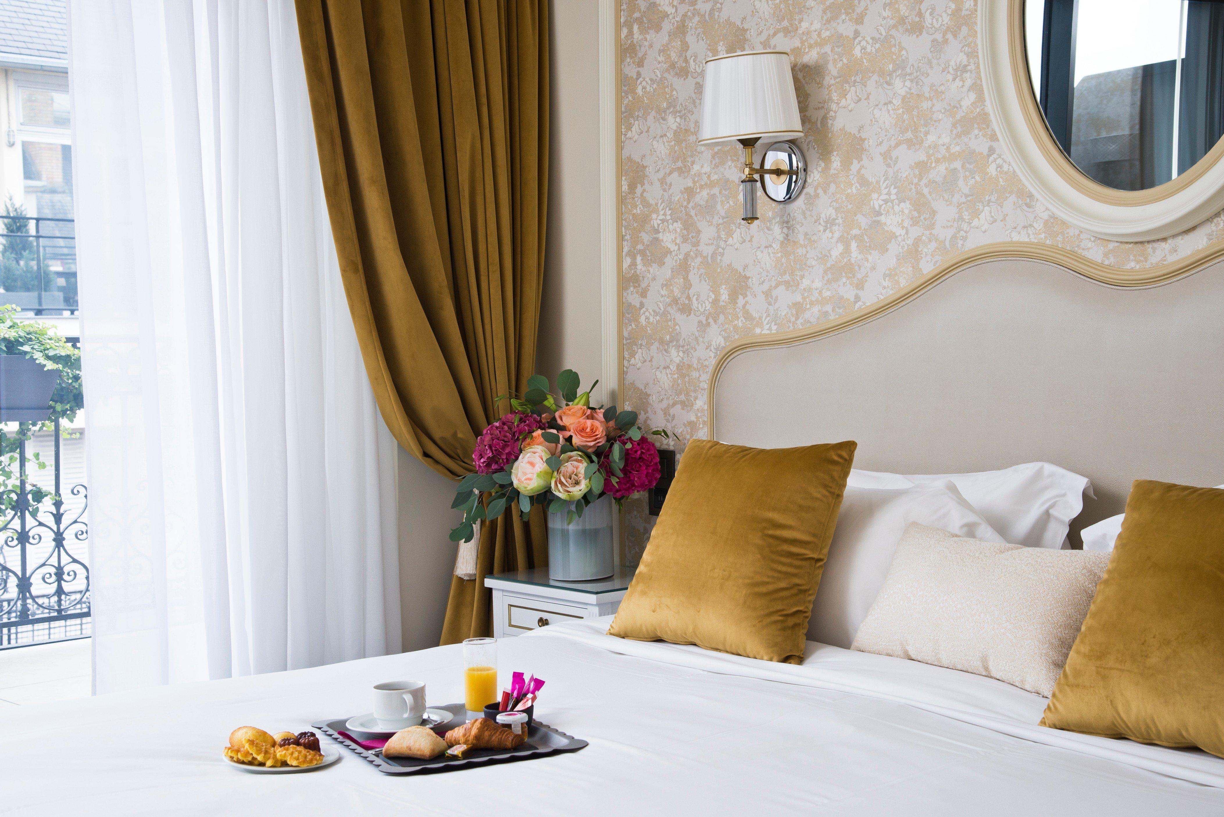 Hotel Saint-Petersbourg Opera & SPA
