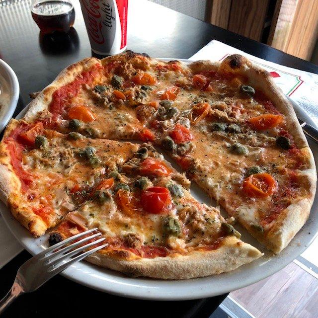 Pizza in Piazza di zio Salvo