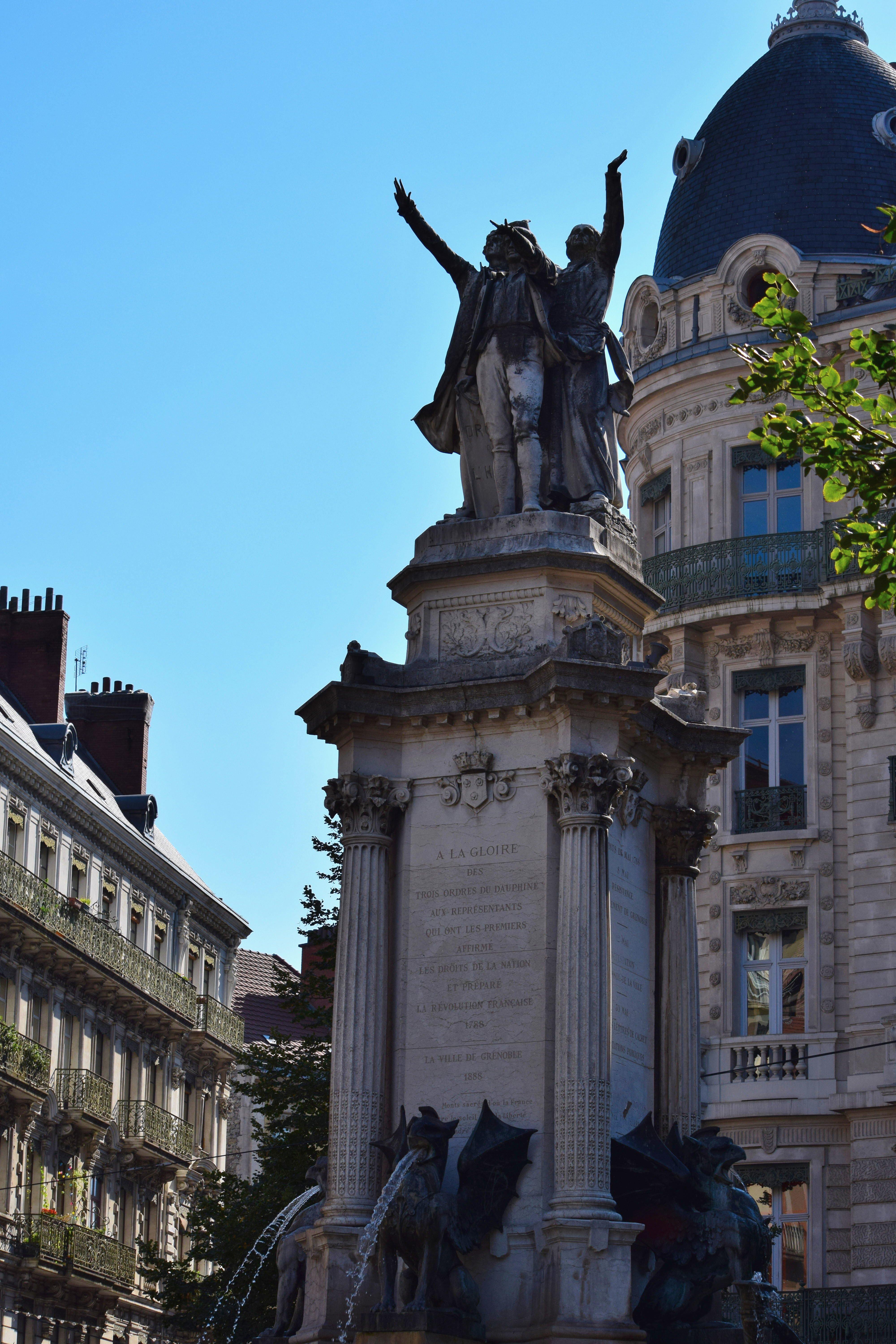 Fontaine des Trois Ordres