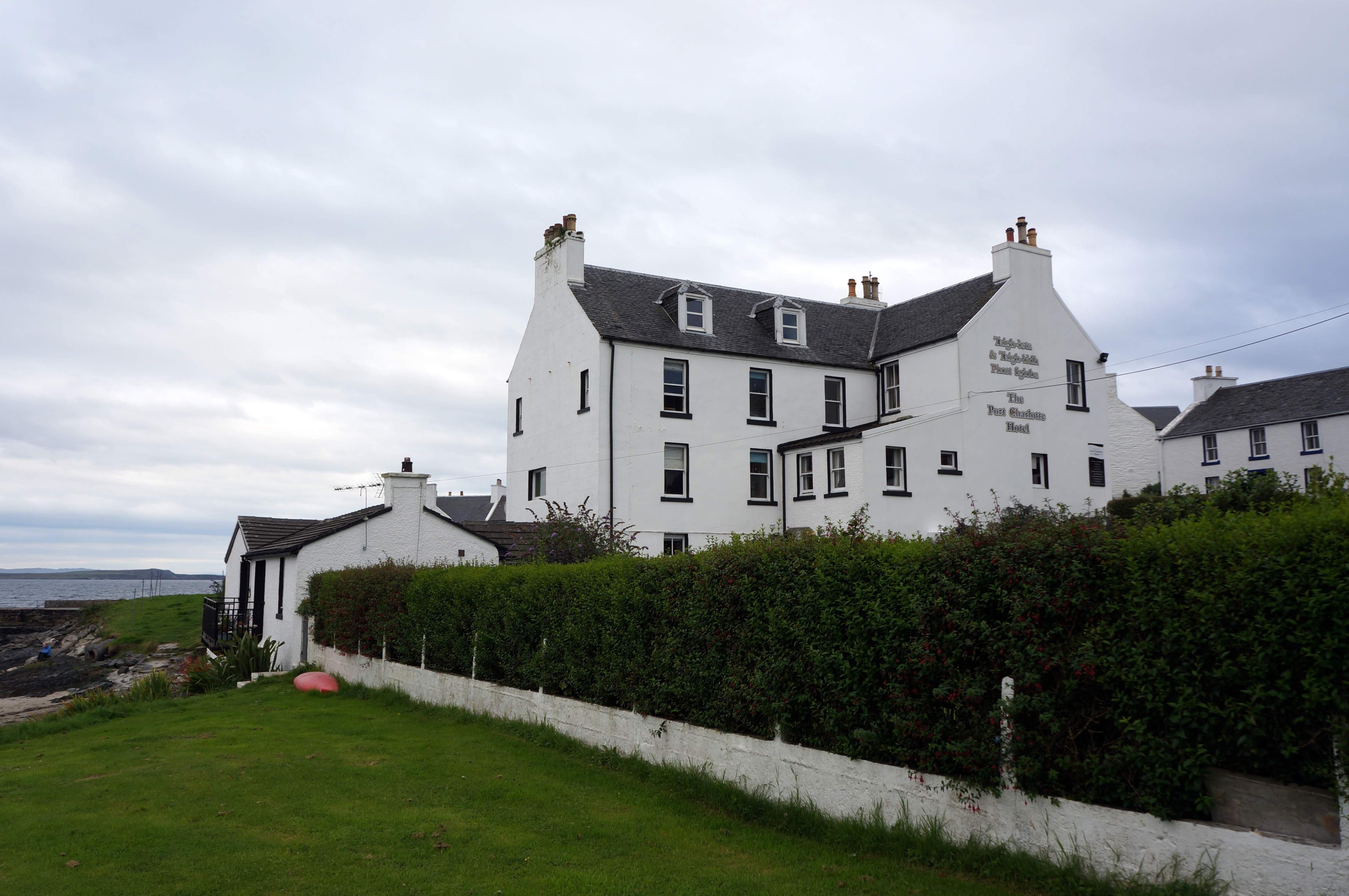 Port Charlotte Hotel