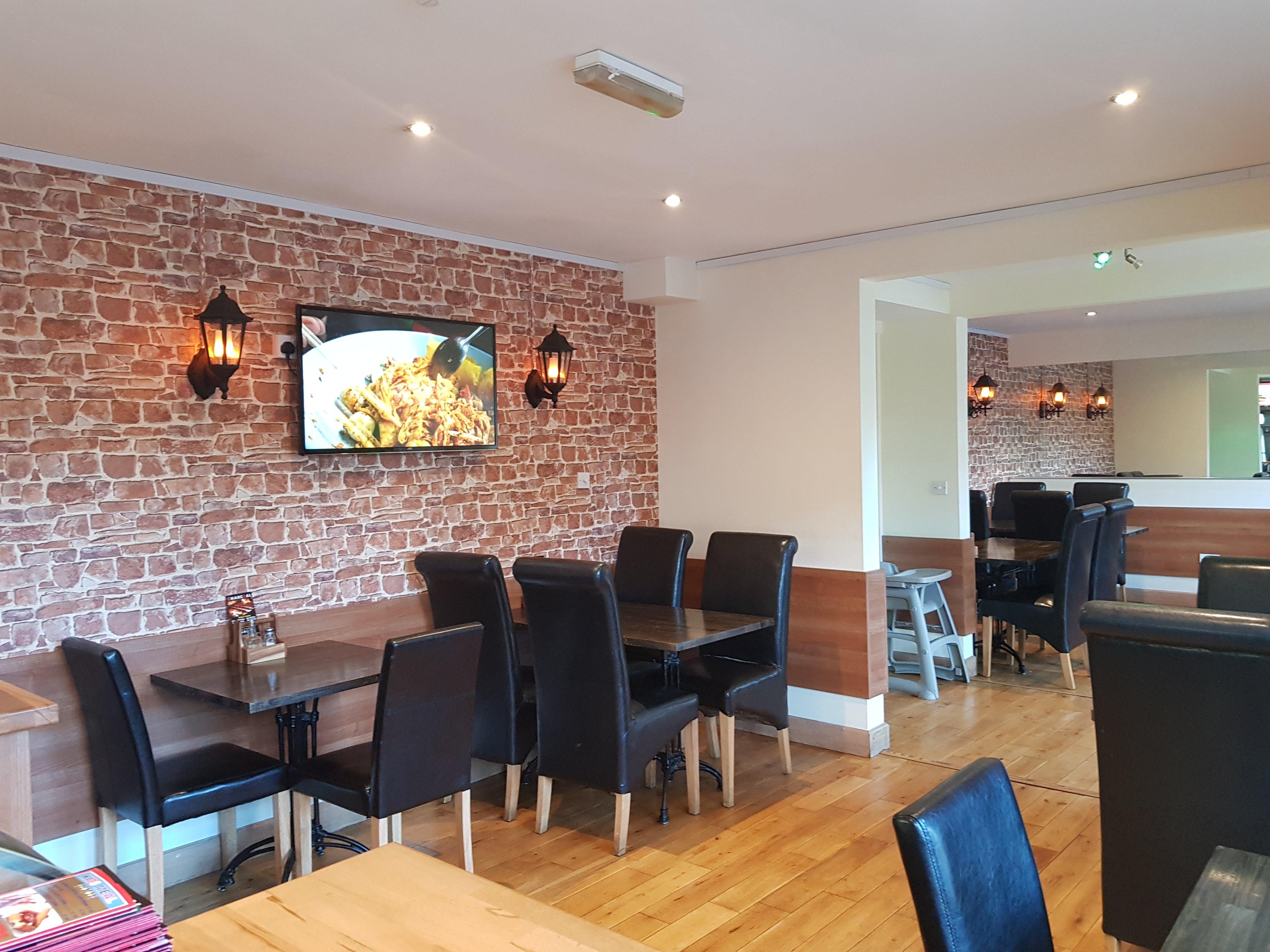 Charcoal Family restaurat HALALand takeaway