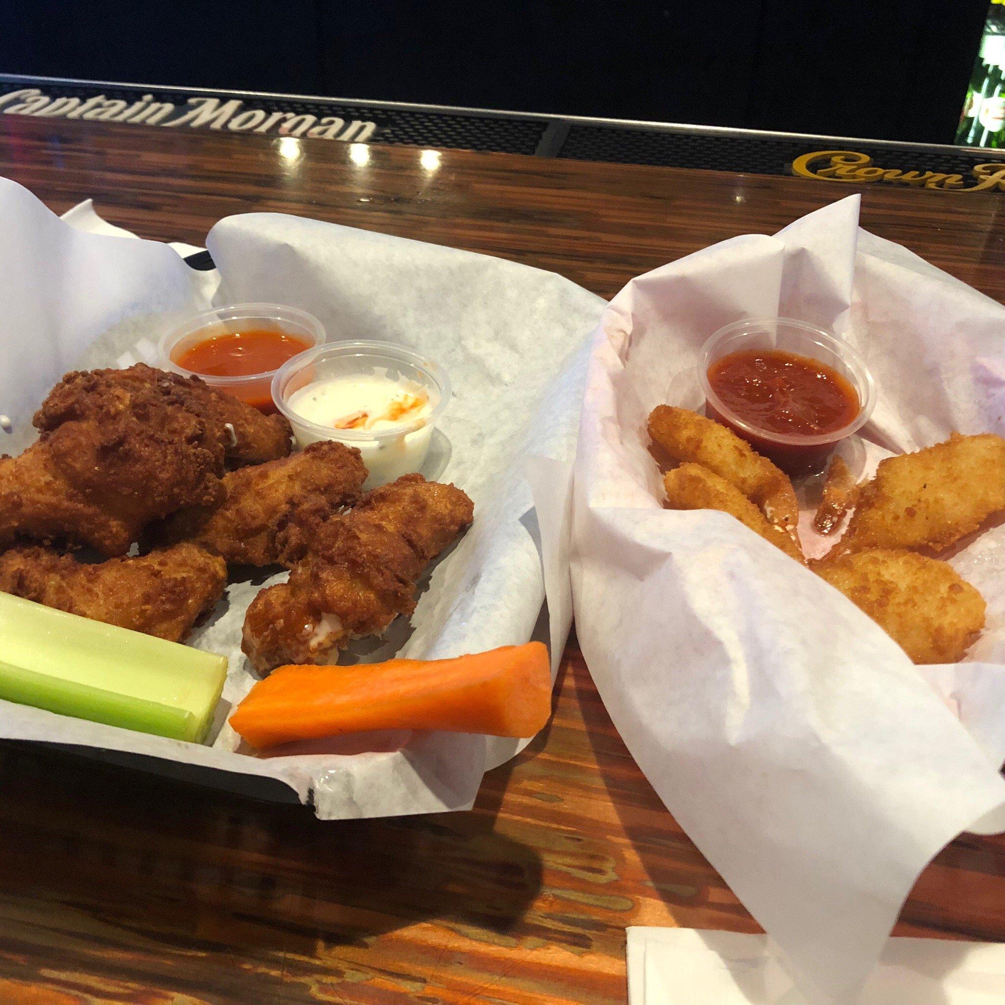 Pepi's Sports Bar and Grill