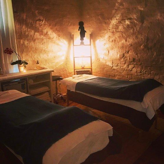 Photo by AnutaraWellness