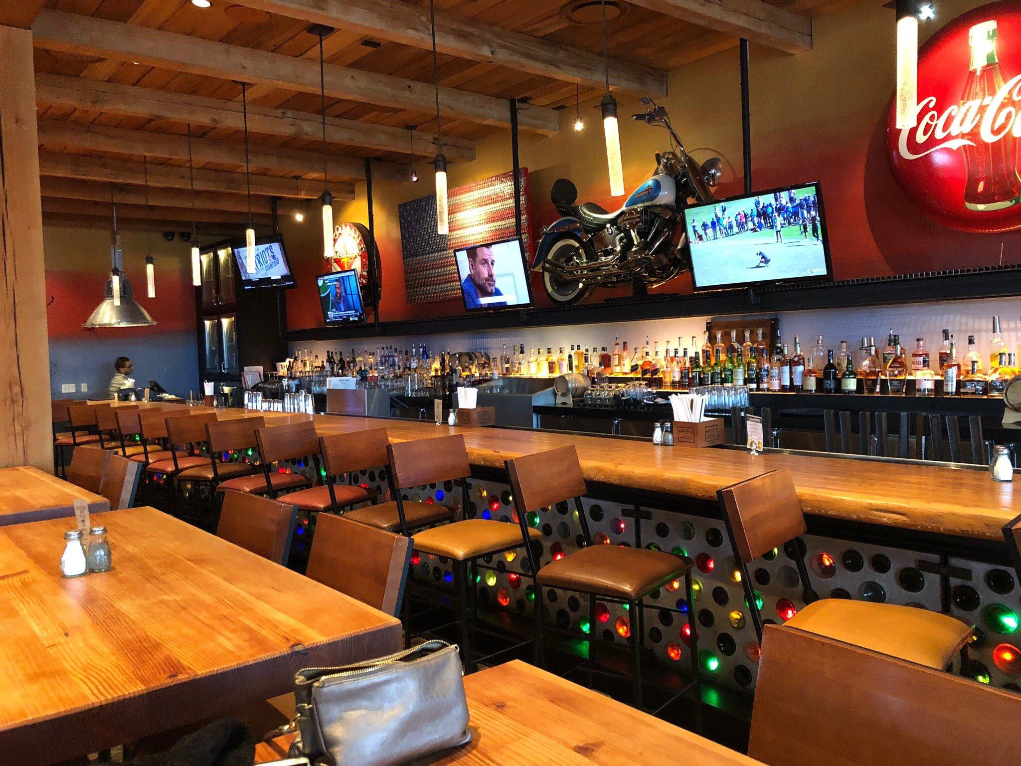 Photo by Rhoffmann11