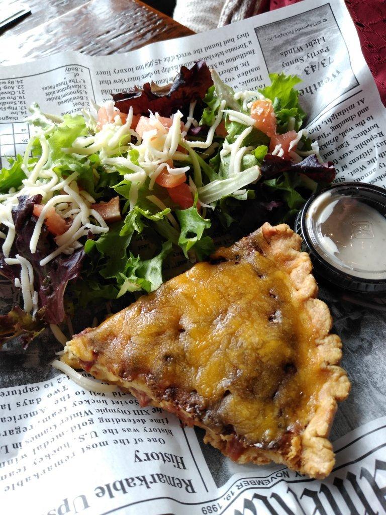 Common Grounds Cafe & Pie Shop