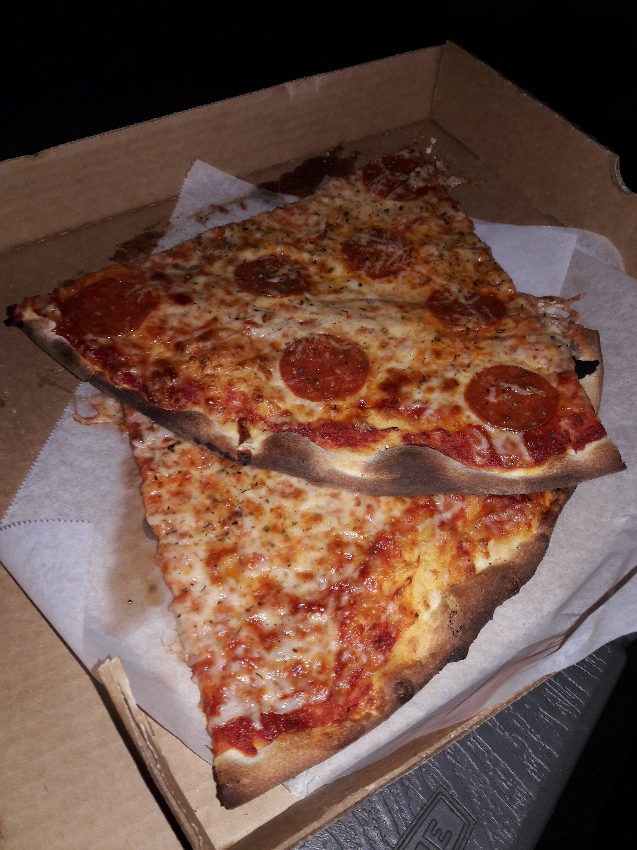 Luigi's Restaurant and Pizza