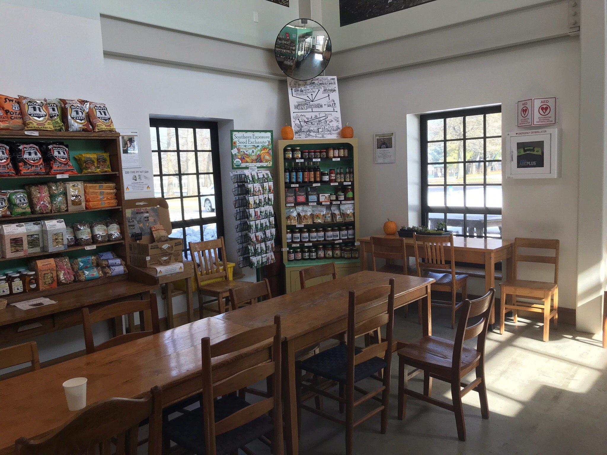 Photo by Weekend20854